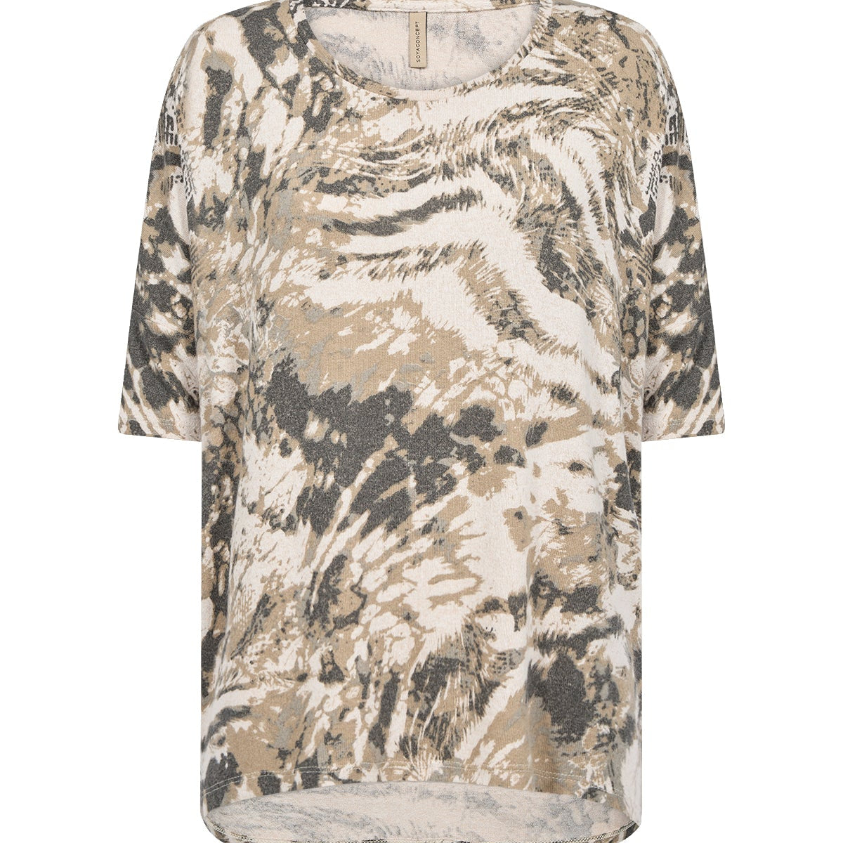 Chandail doux pour femme, de couleur crème avec un imprimé abstrait et des manches aux coudes. Composition en viscose. Marque Soyaconcept.