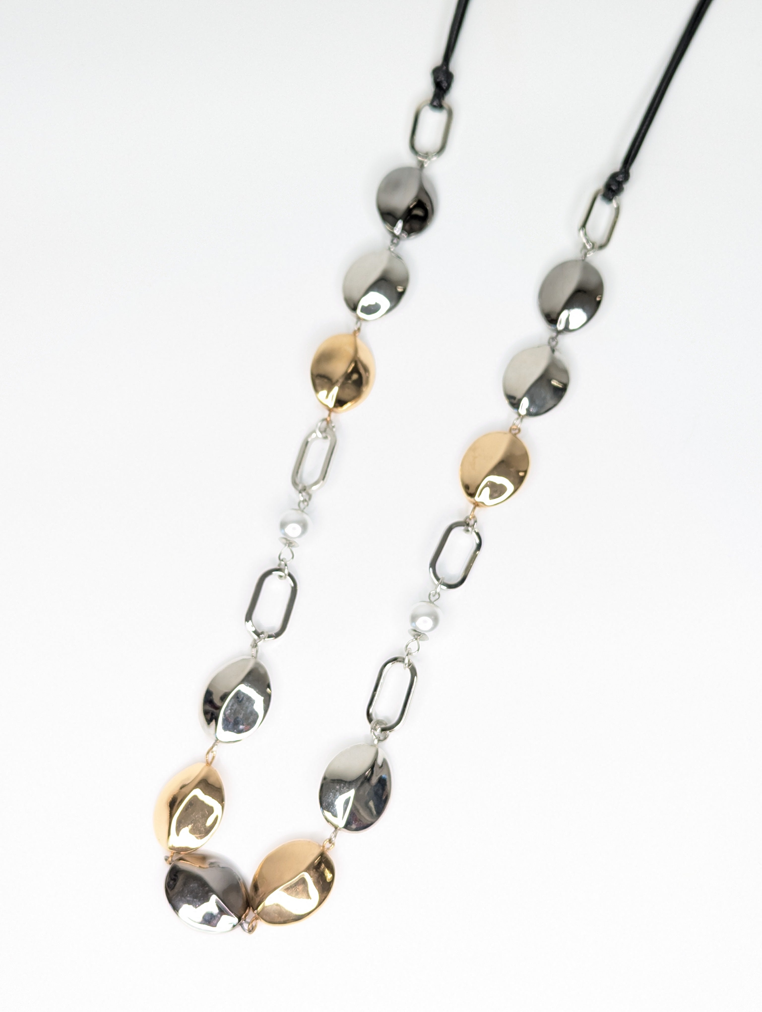 11515_Bijoux_Long_Or_et_Argent_Cordon_noir_Les_Nana_d476435c-a58a-4e7c-8fb9-21ac5a9498a0.jpg