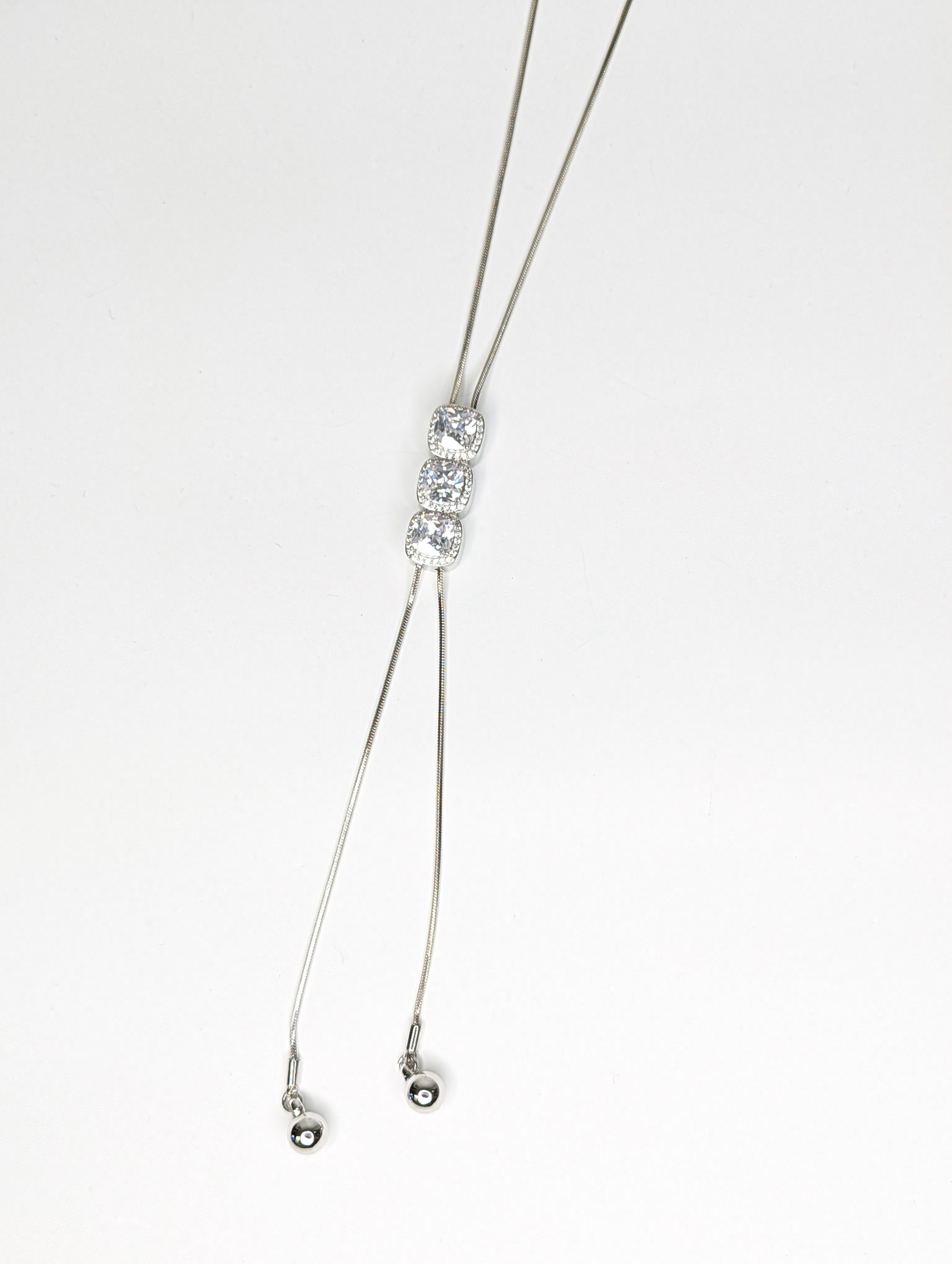 11631_Collier_Long_Argent_Diaments_Ajustables_Les_Nana_1ce02661-2860-4143-98e1-99a9910686dd.jpg