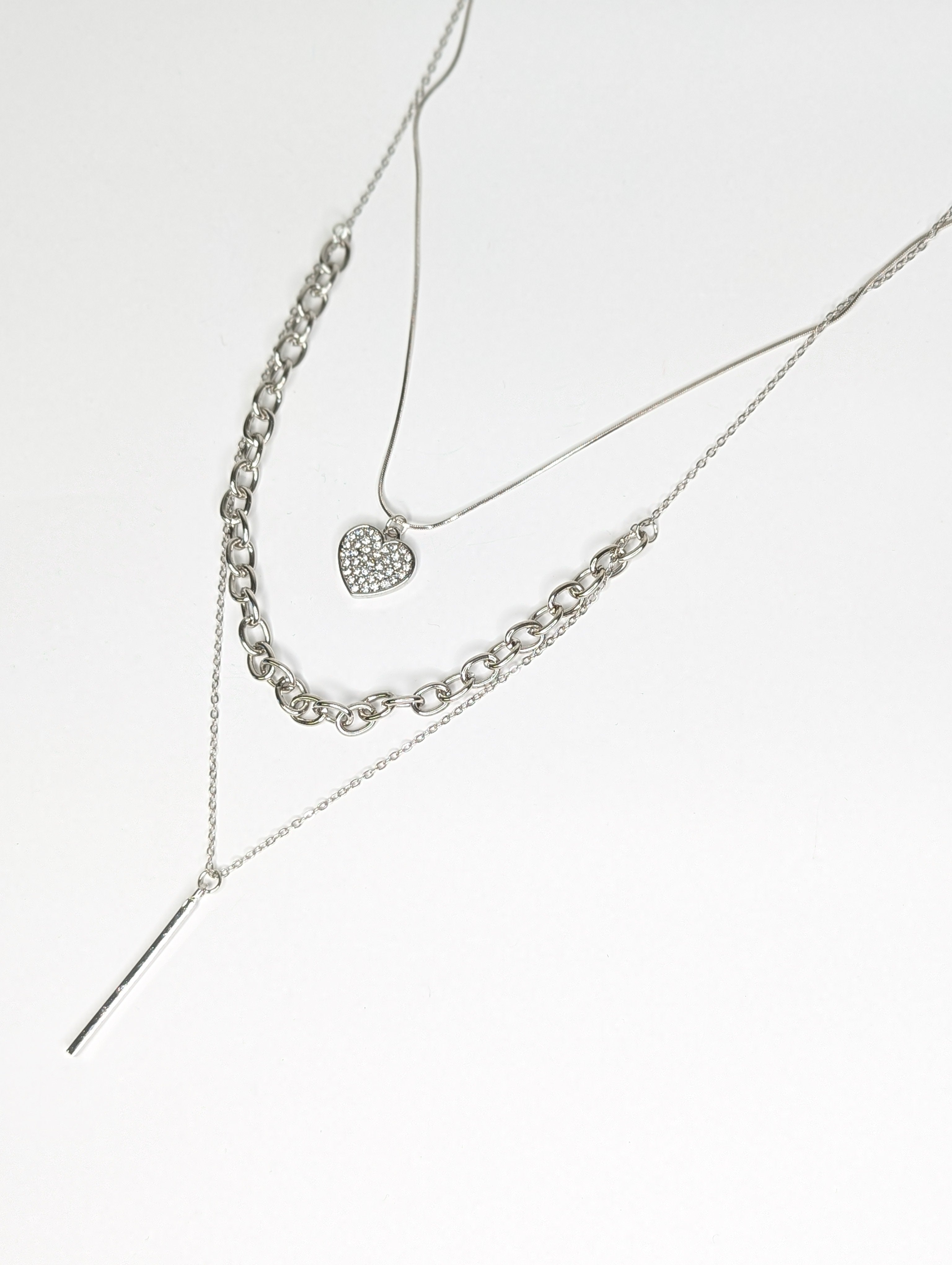 Collier Court Vintage Des Années 60 - Matière Composite - Occasion