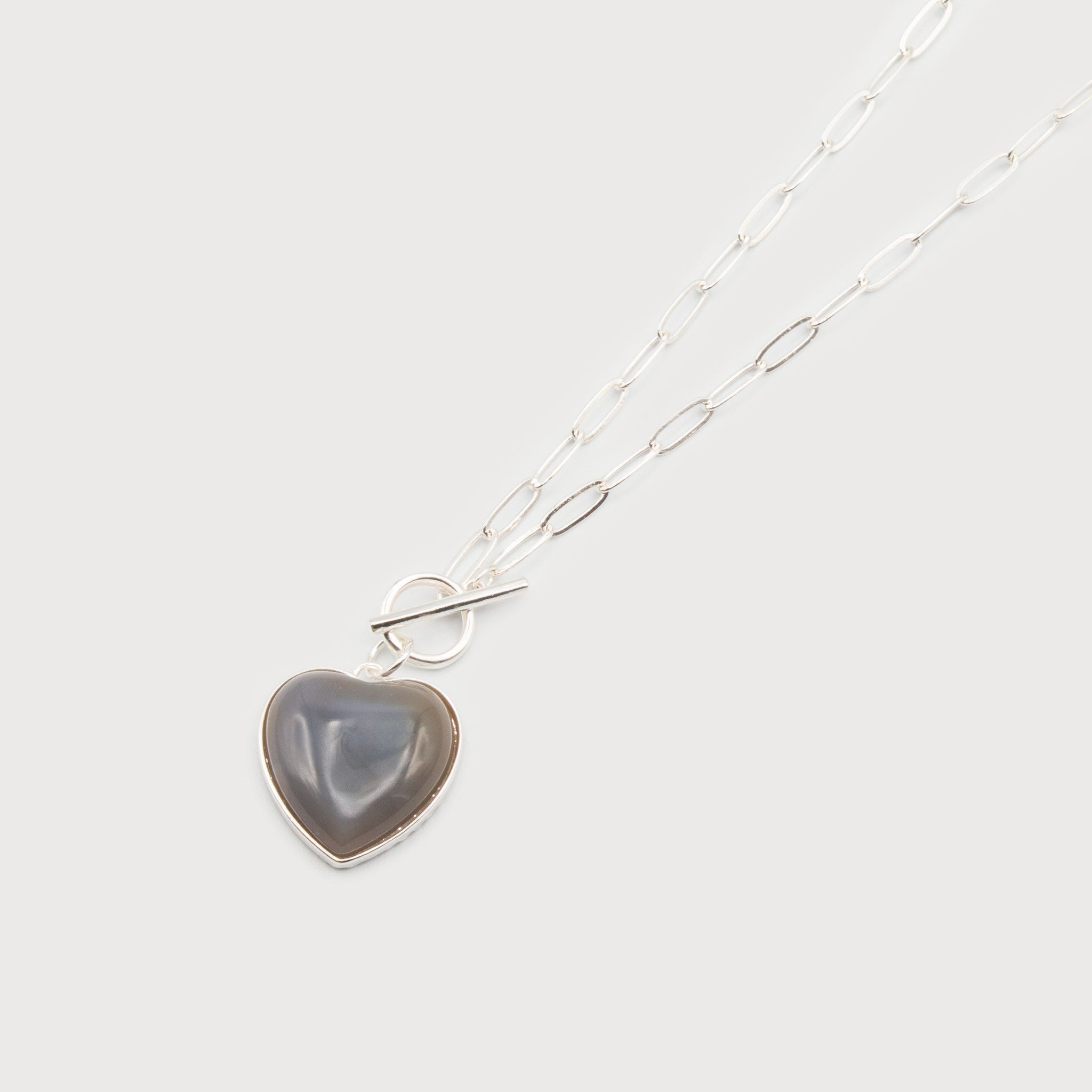 Collier argent avec pendentif cœur en pierre naturelle gris pâle