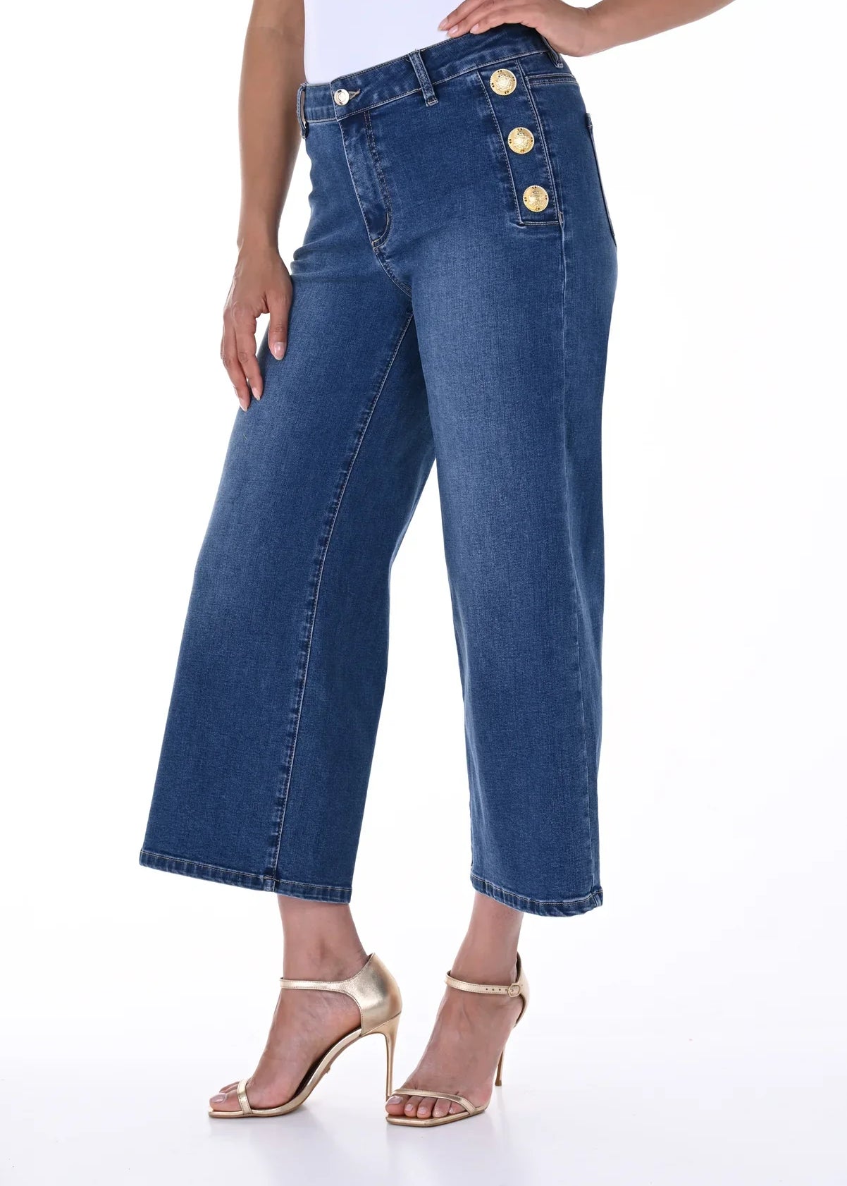 Gaucho Jeans avec Boutons Dorés