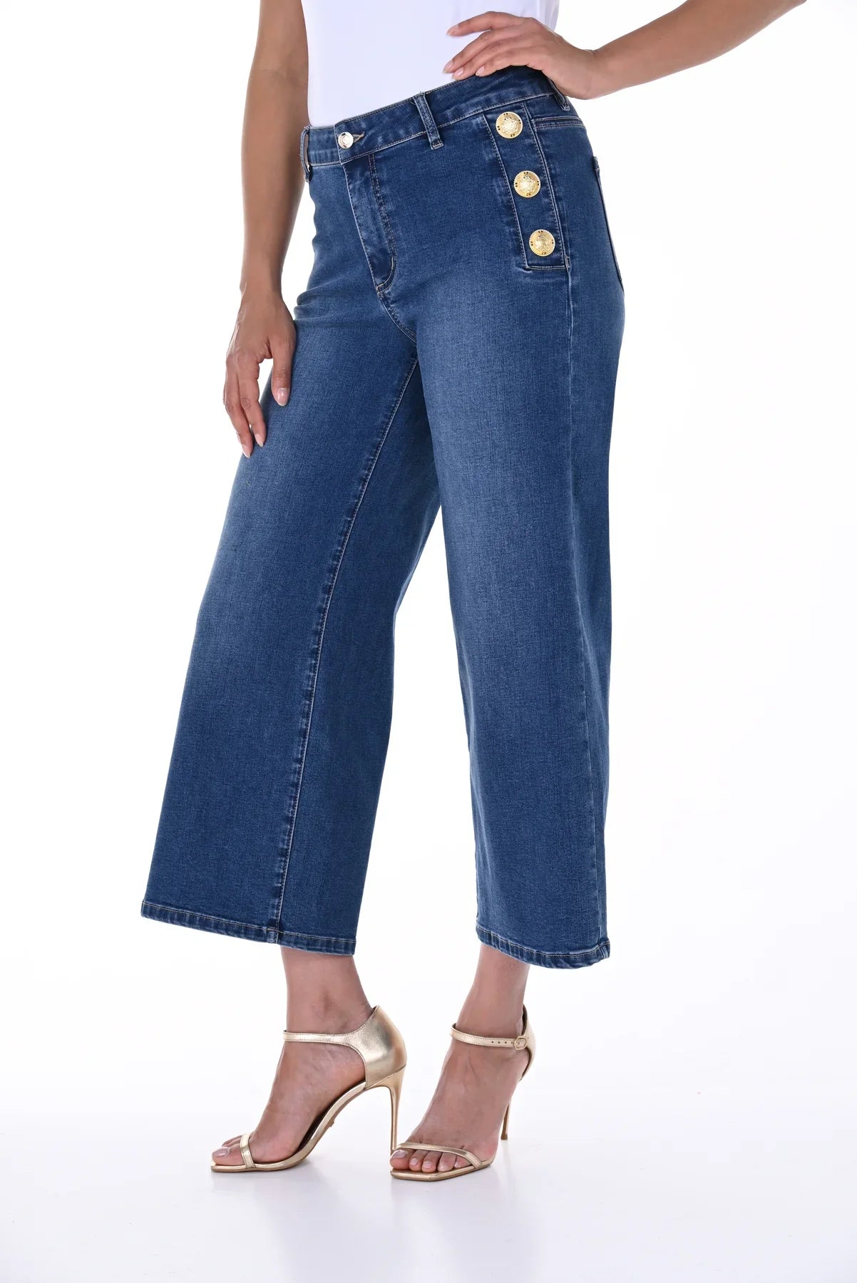 Gaucho Jeans avec Boutons Dorés