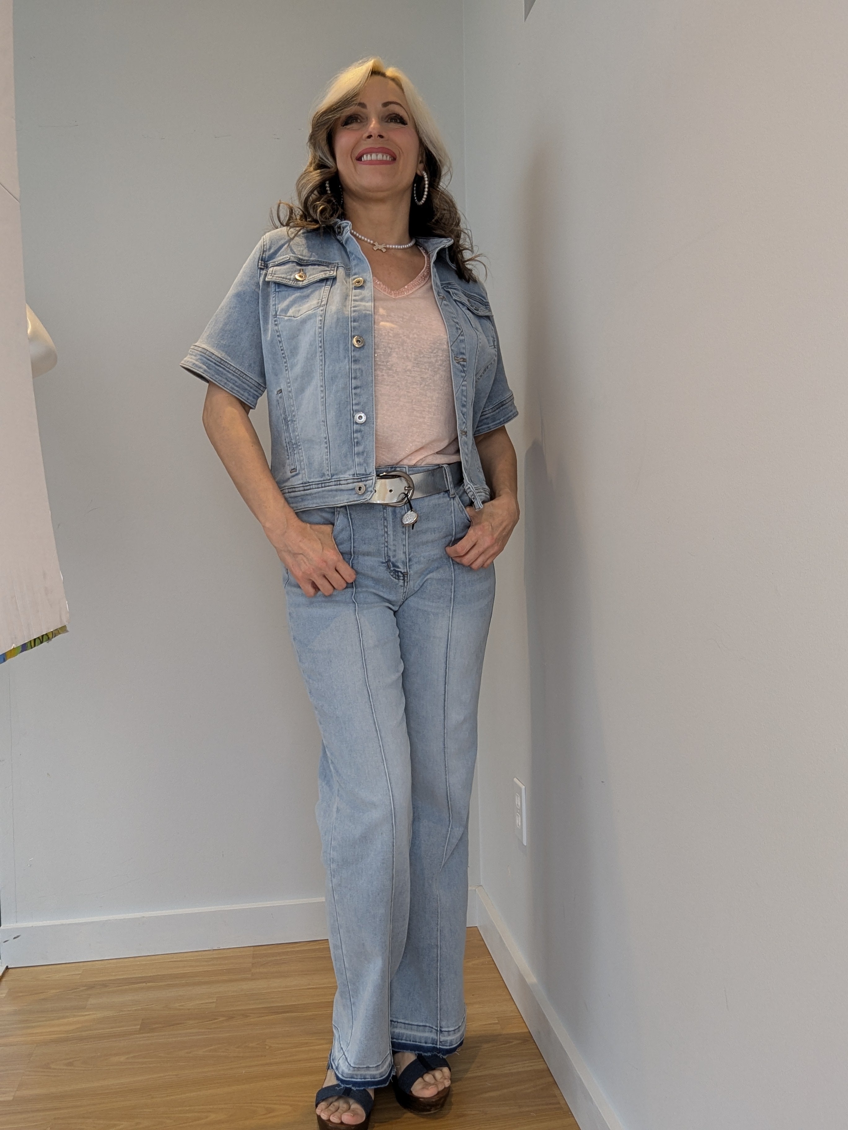 Jeans Bootcut Évasé Couture à l'Avant