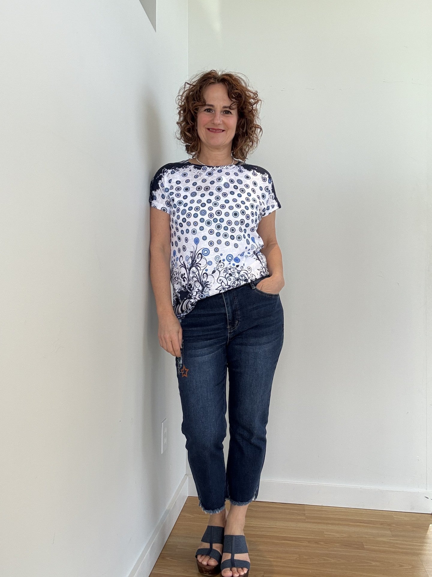 251-8005-2_T-Shirt_Imprim_Dos_en_Dentelle_CYC.jpg