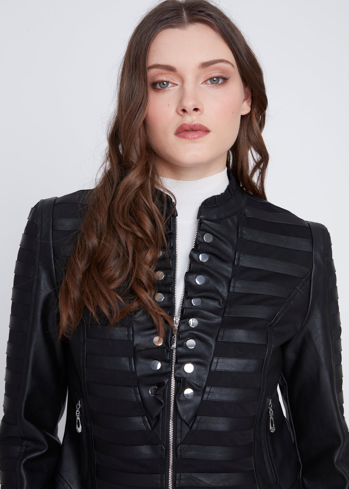 Veston Tricot et Cuir Végan Détails Argents