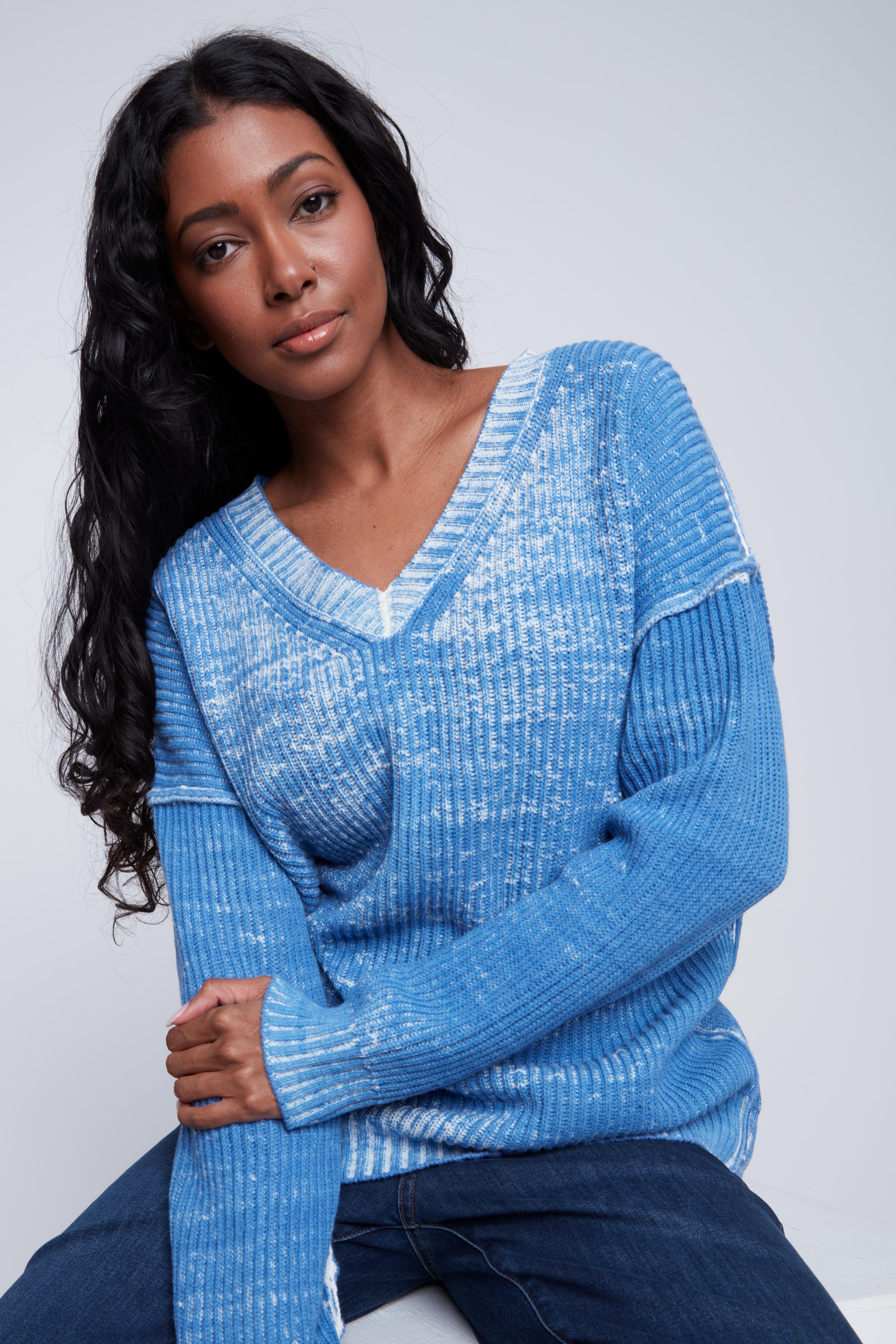  Chandail en tricot Col en V effet délavé pour femme, de couleur bleu ou noir, mélange coton acrylique. Marque Coco Y Club.