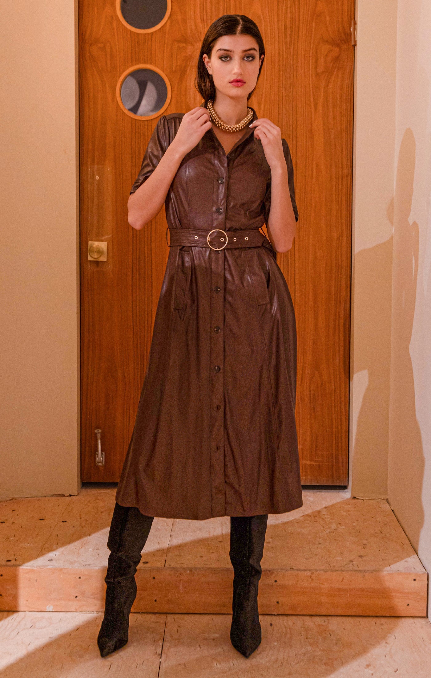 Robe Chemise en Cuir Végane avec Ceinture