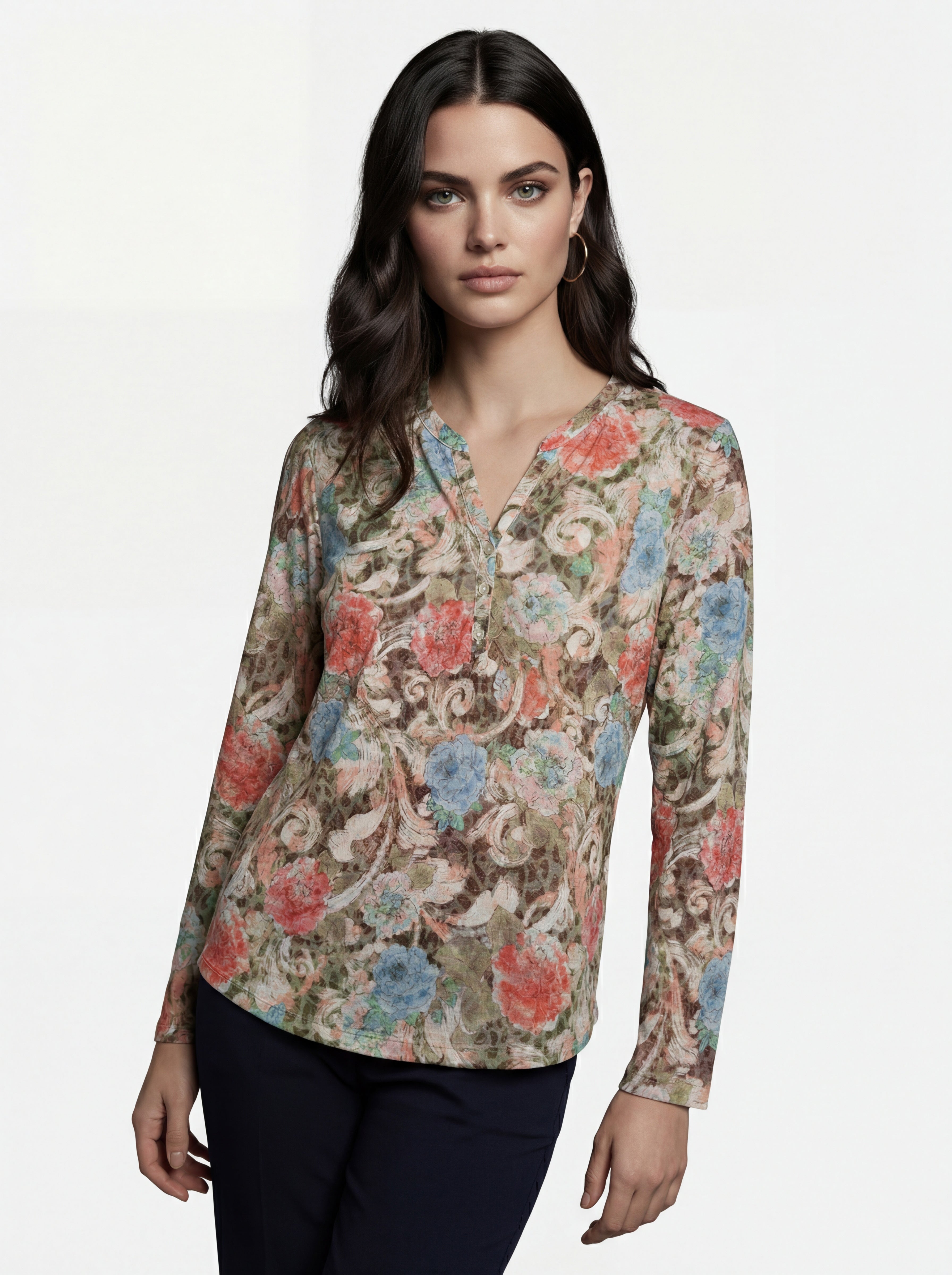 Chandail multicolore à imprimé floral et col en V, vue de face