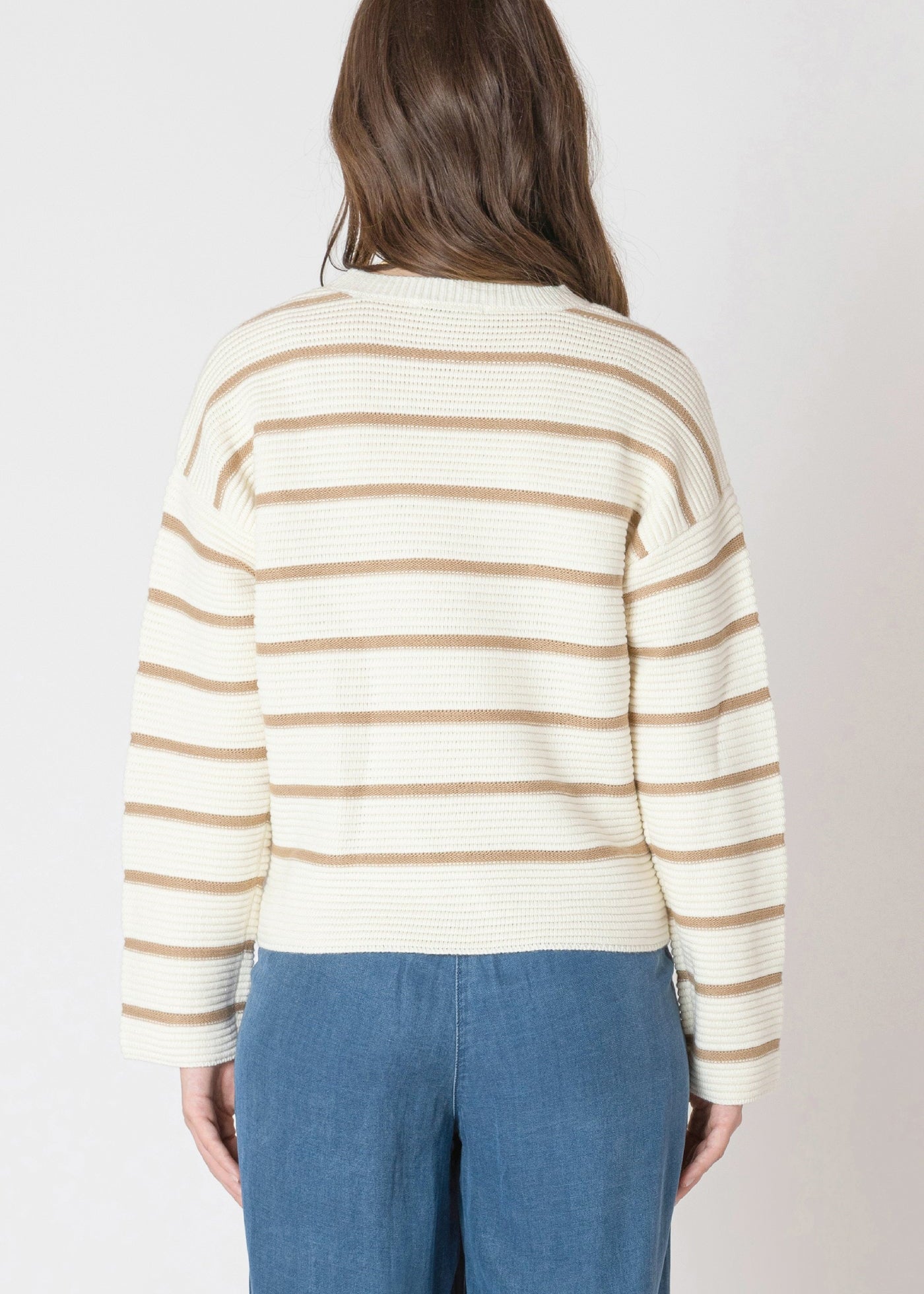 2627041_chandail-ray_-beige-ivoire-tricot-col-rond-dex-2.jpg