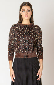 Cardigan pour femme à motifs léopard bordeaux et noir, en tricot doux 100% Nylon. Style confortable et tendance. Marque Black Tape.
