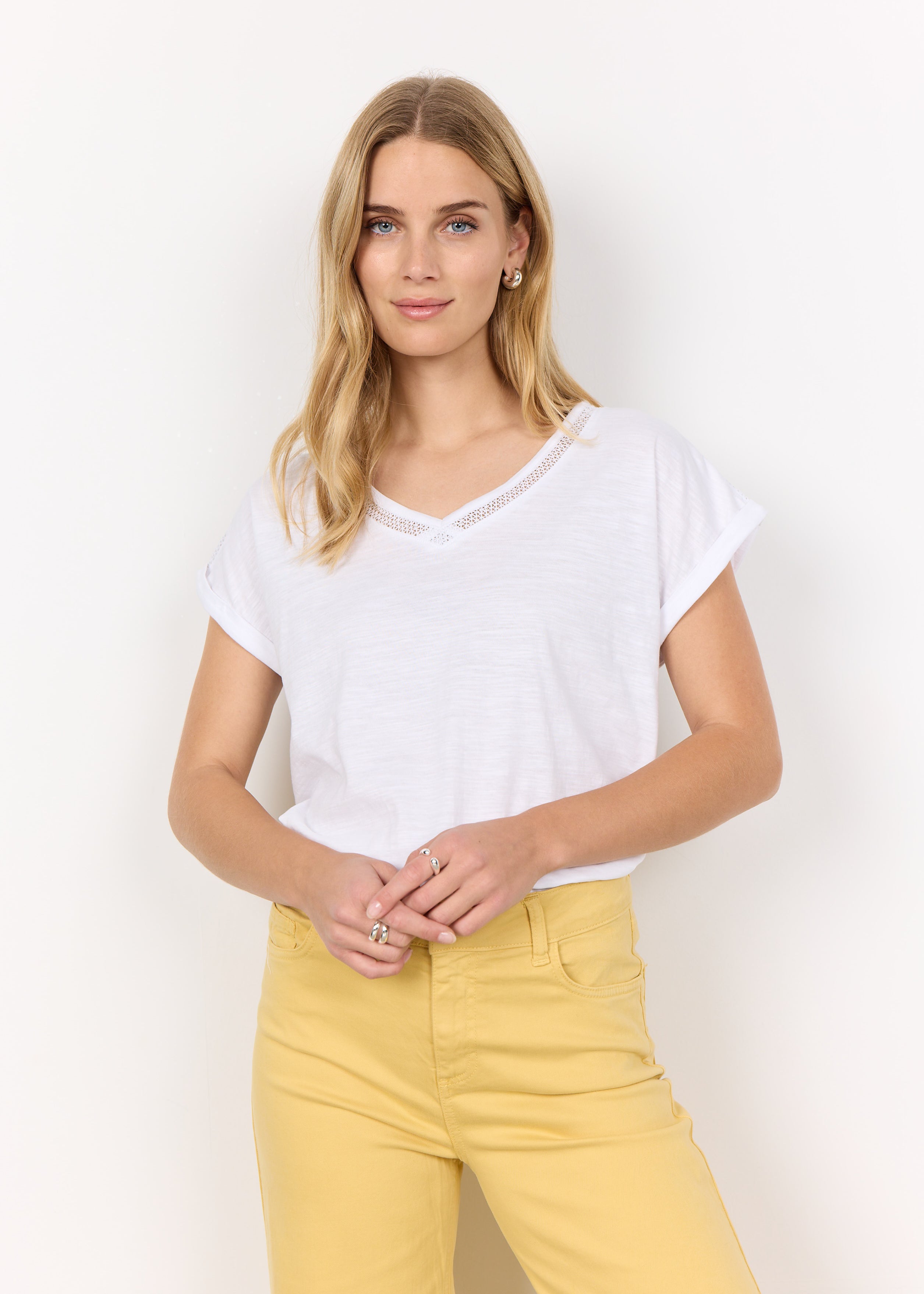 26470_T-Shirt_Col_en_Dentelle_Soya_Concept.jpg