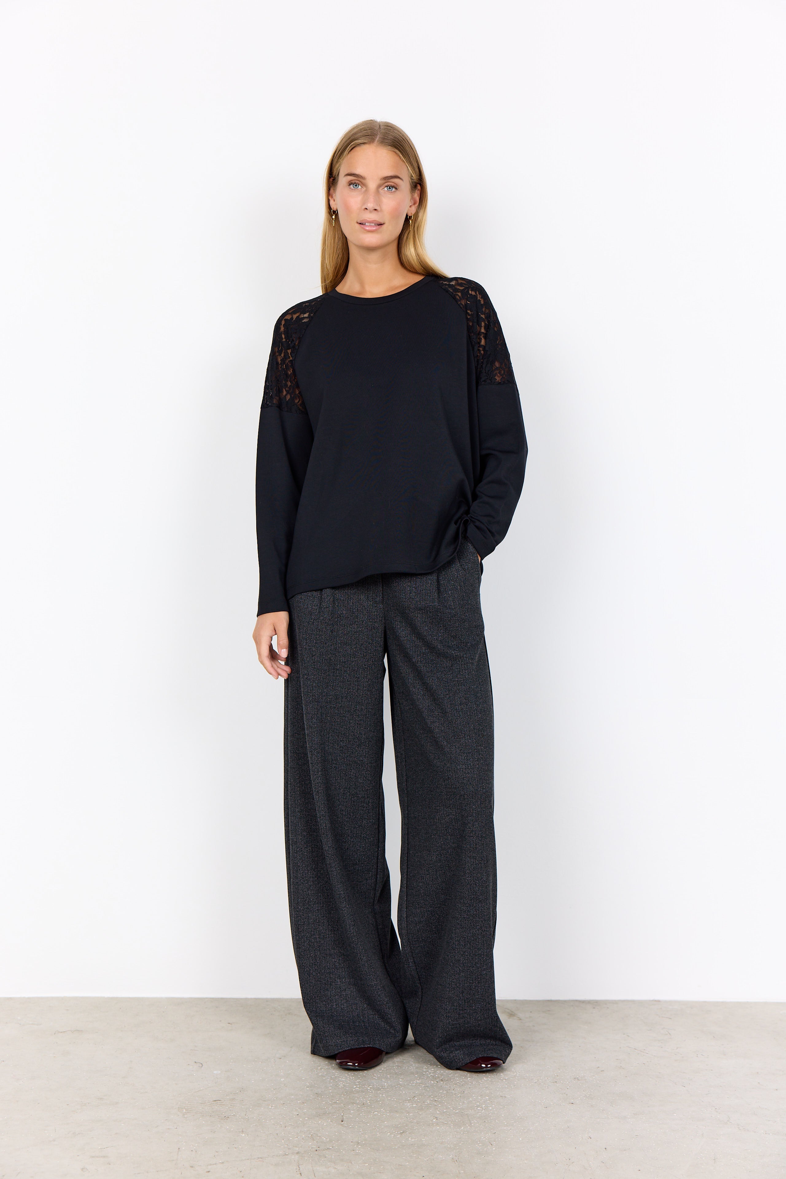 Chandail Coton Modal Doux avec Dentelle