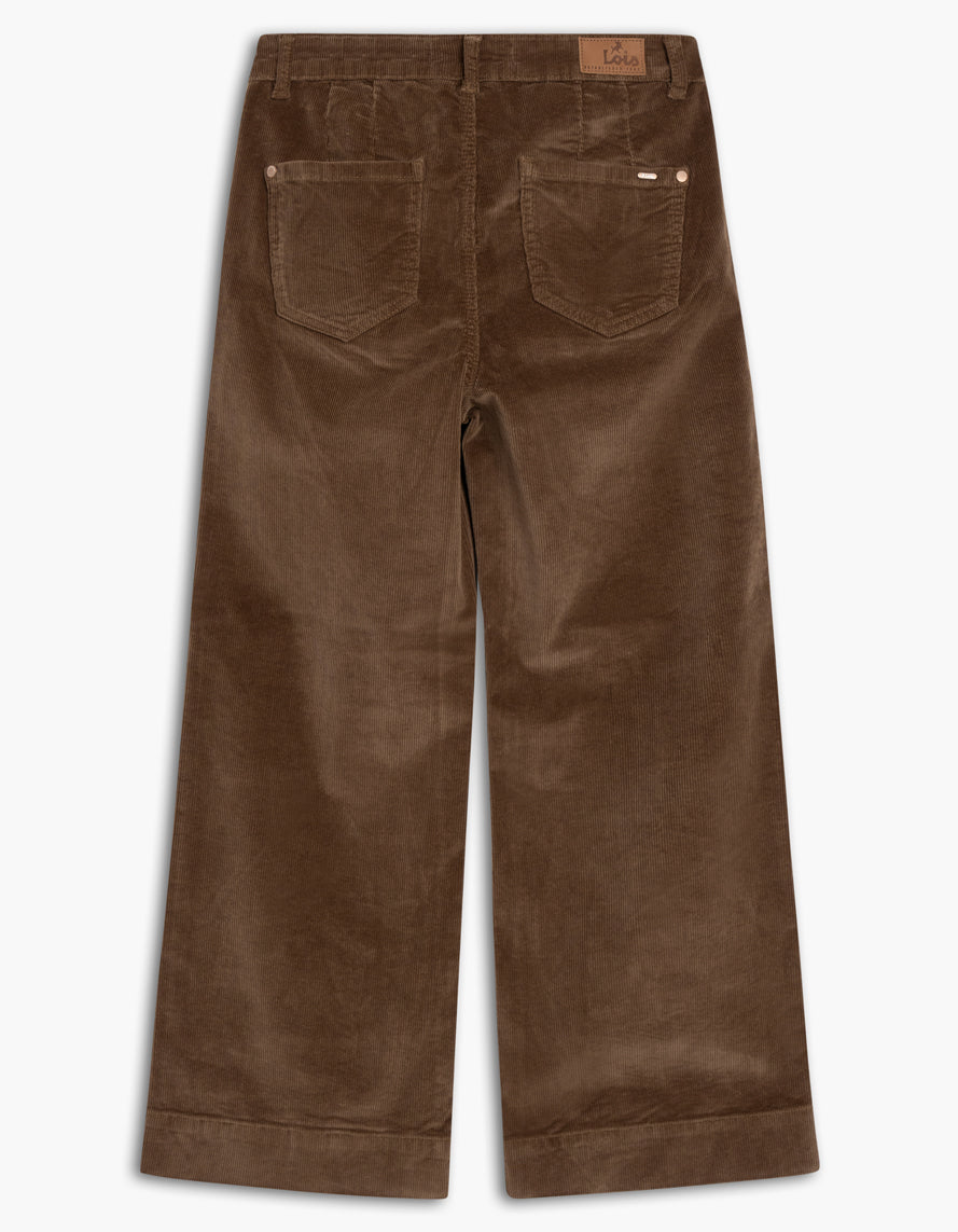Pantalon Lois en velours cotele couleur caramel chestnut, a jambe large et taille haute, avec un panneau amincissant a l'avant.