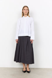 Vue de dos de la blouse blanche SC-NETTI 136 SOYA Concept