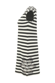 Robe Droite Rayé avec Détails de Strauss