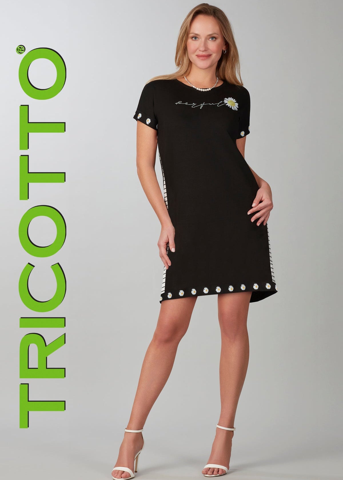 669_tricotto_robe_avec_marguerite.jpg