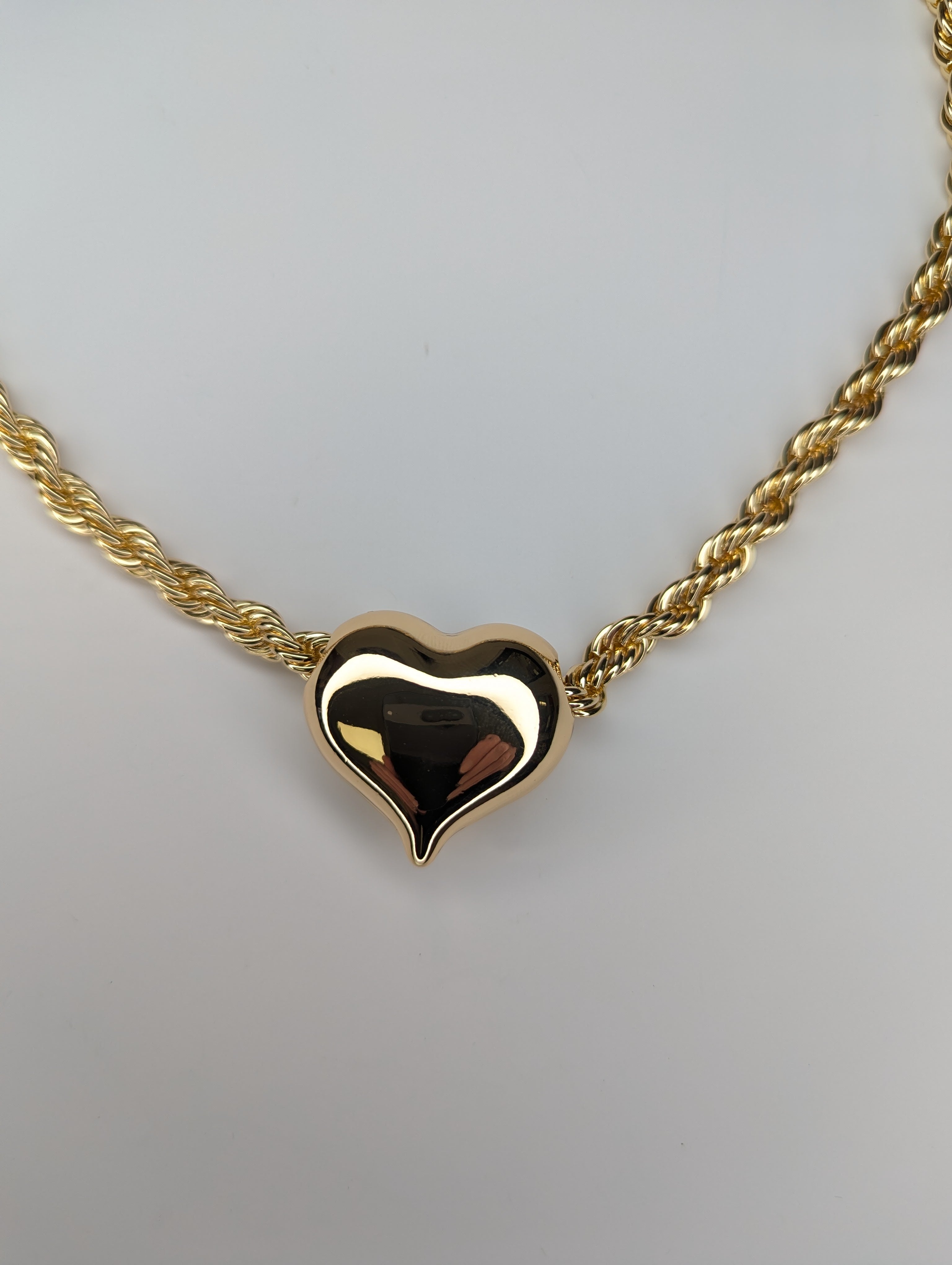 Collier avec Coeur Gold