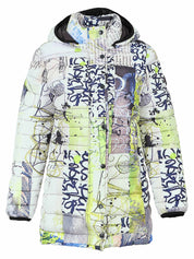 Manteau matelassé long multicolore à imprimé urbain vu de face 76819
