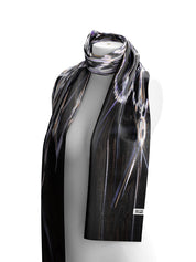 Foulard noir à imprimé abstrait ivoire lilas gris et doré Dolcezza
