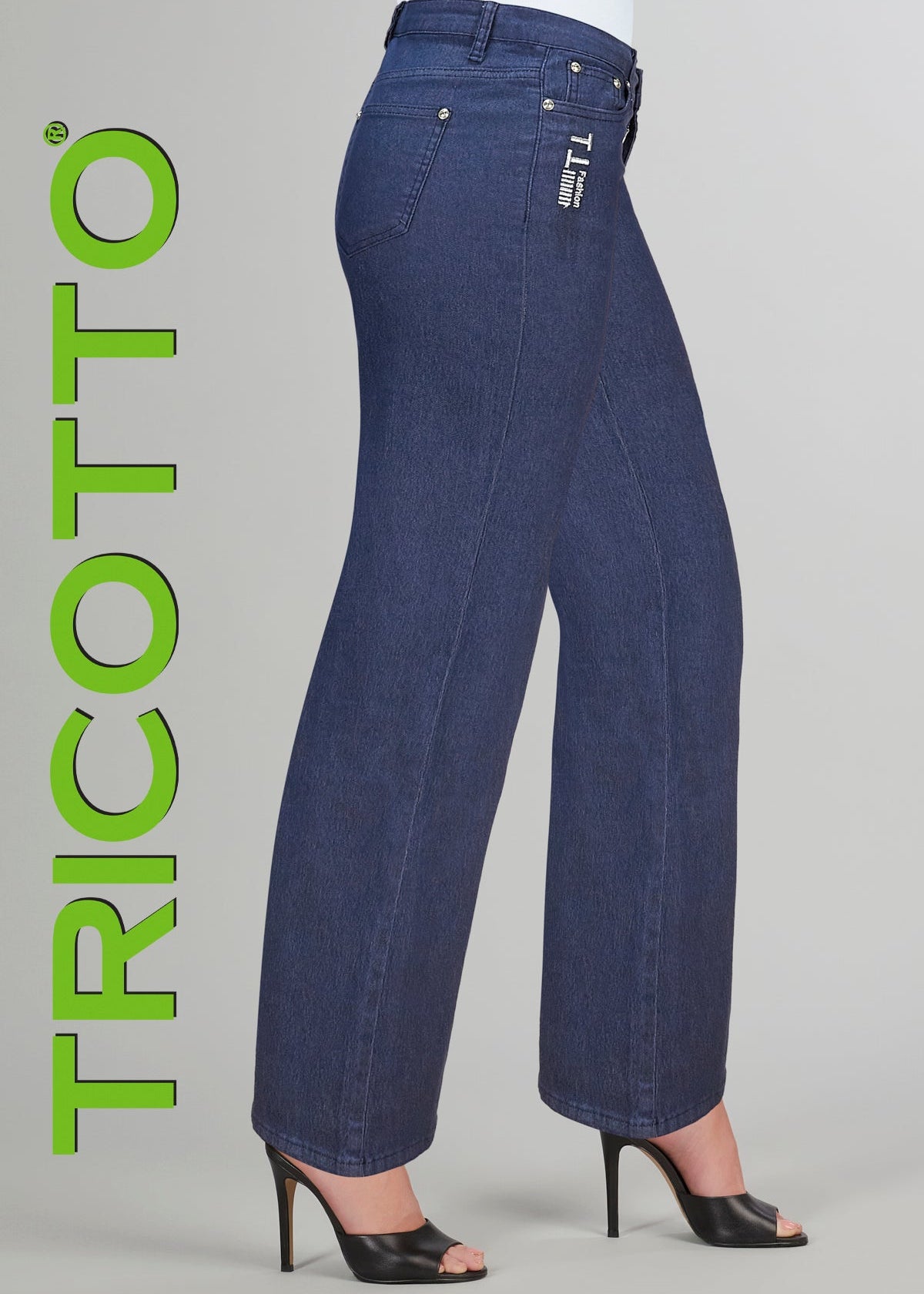 Jeans pour femme, coupe jambe large, super extensible. Tissu 65% coton, 33% polyester, 2% élasthanne. Marque Tricotto.
