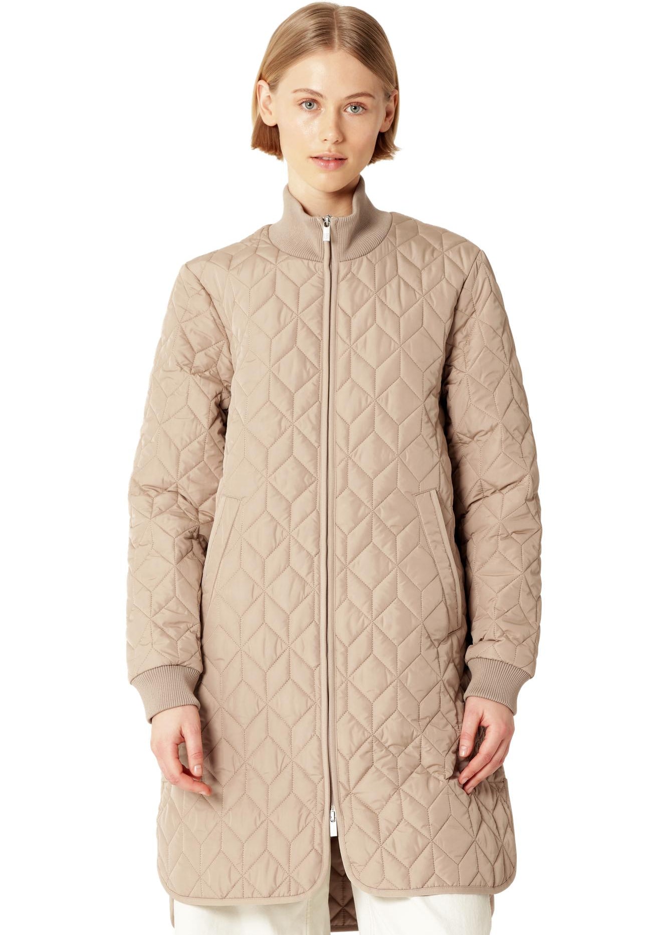 Manteau long matelassé beige blé à motif géométrique Ilse Jacobsen