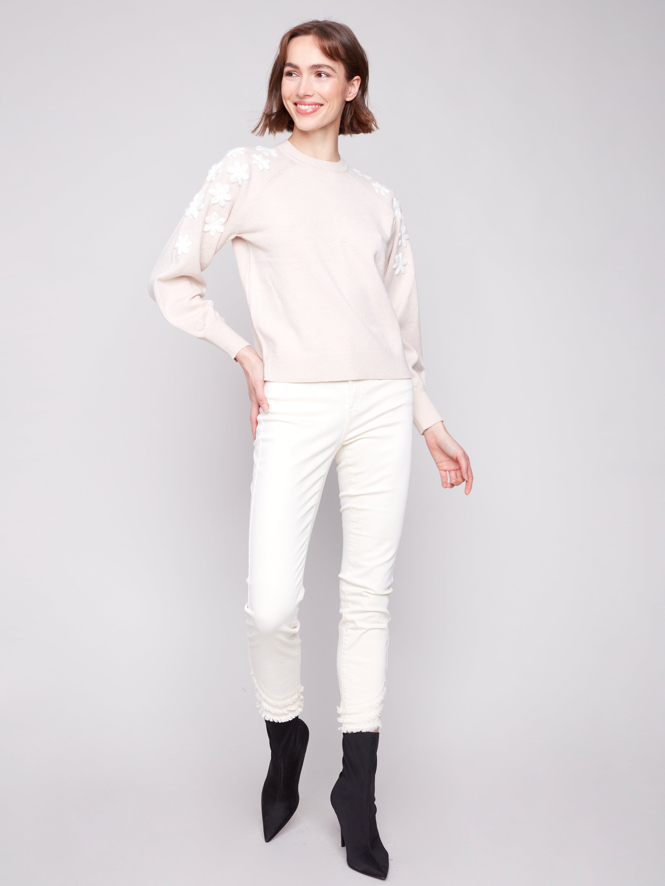 Chandail Tricot Brodé Col Rond