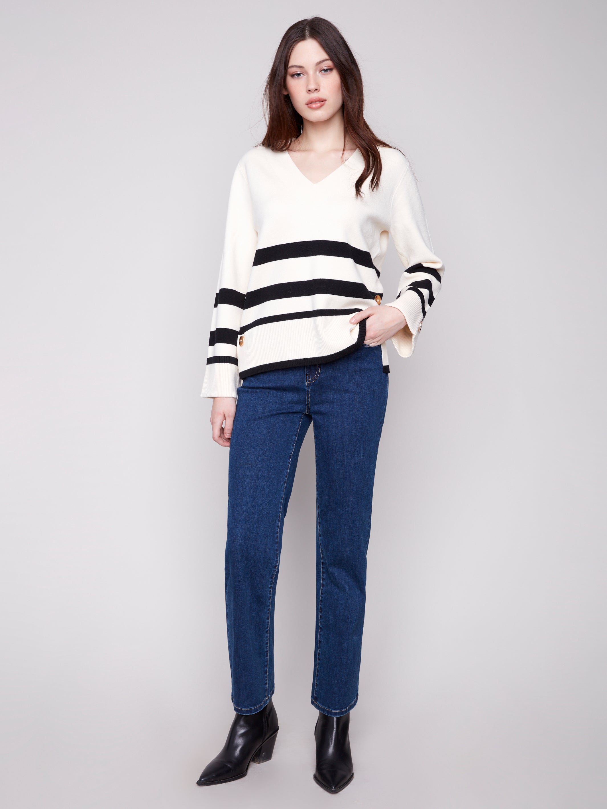 Chandail Tricot Col V Rayé