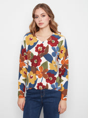 Chandail réversible ivoire à grandes fleurs multicolores, côté délavé vue de face – Charlie B C2907P-626B