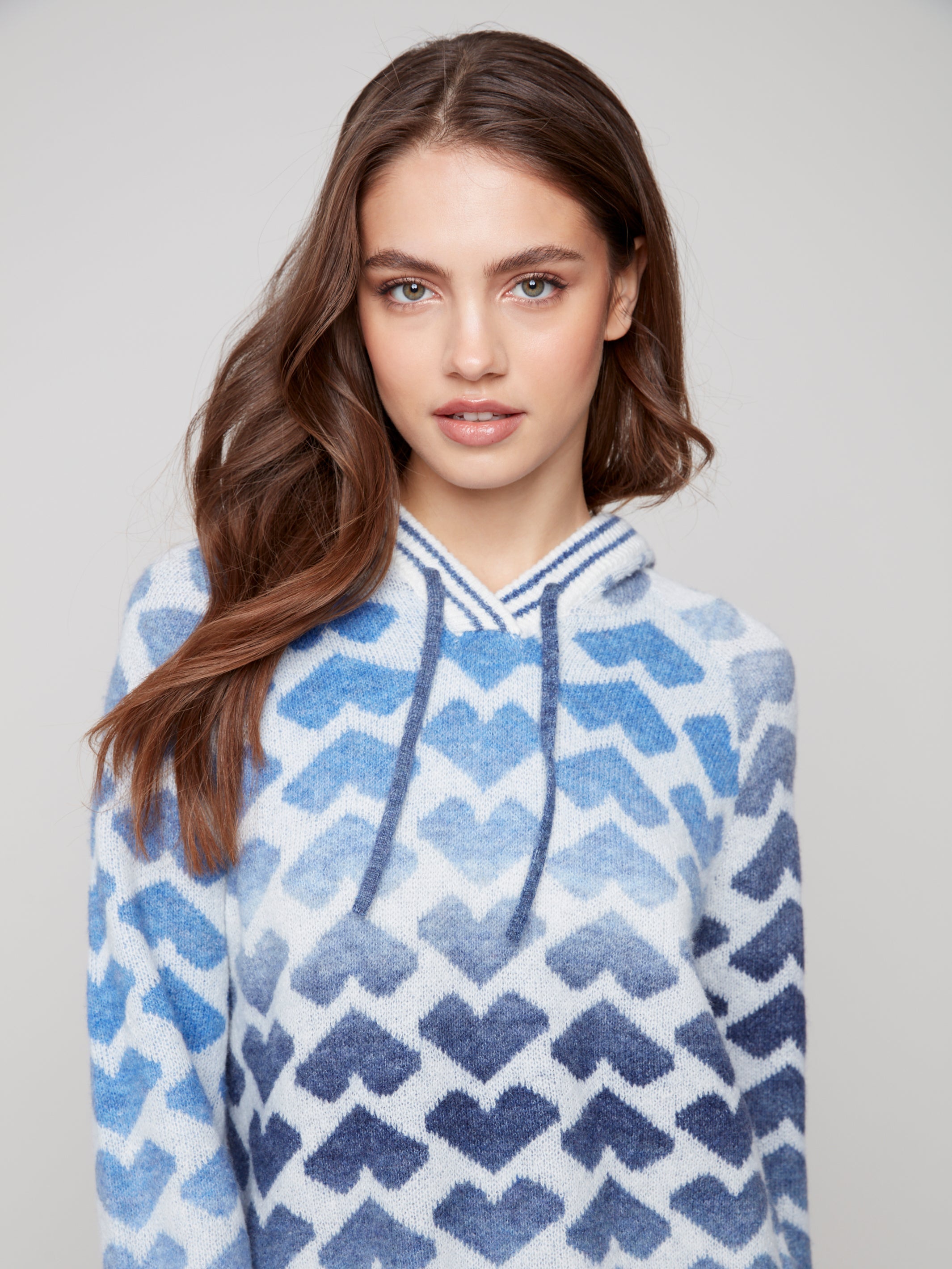 Chandail Tricot Capuchon Coeurs