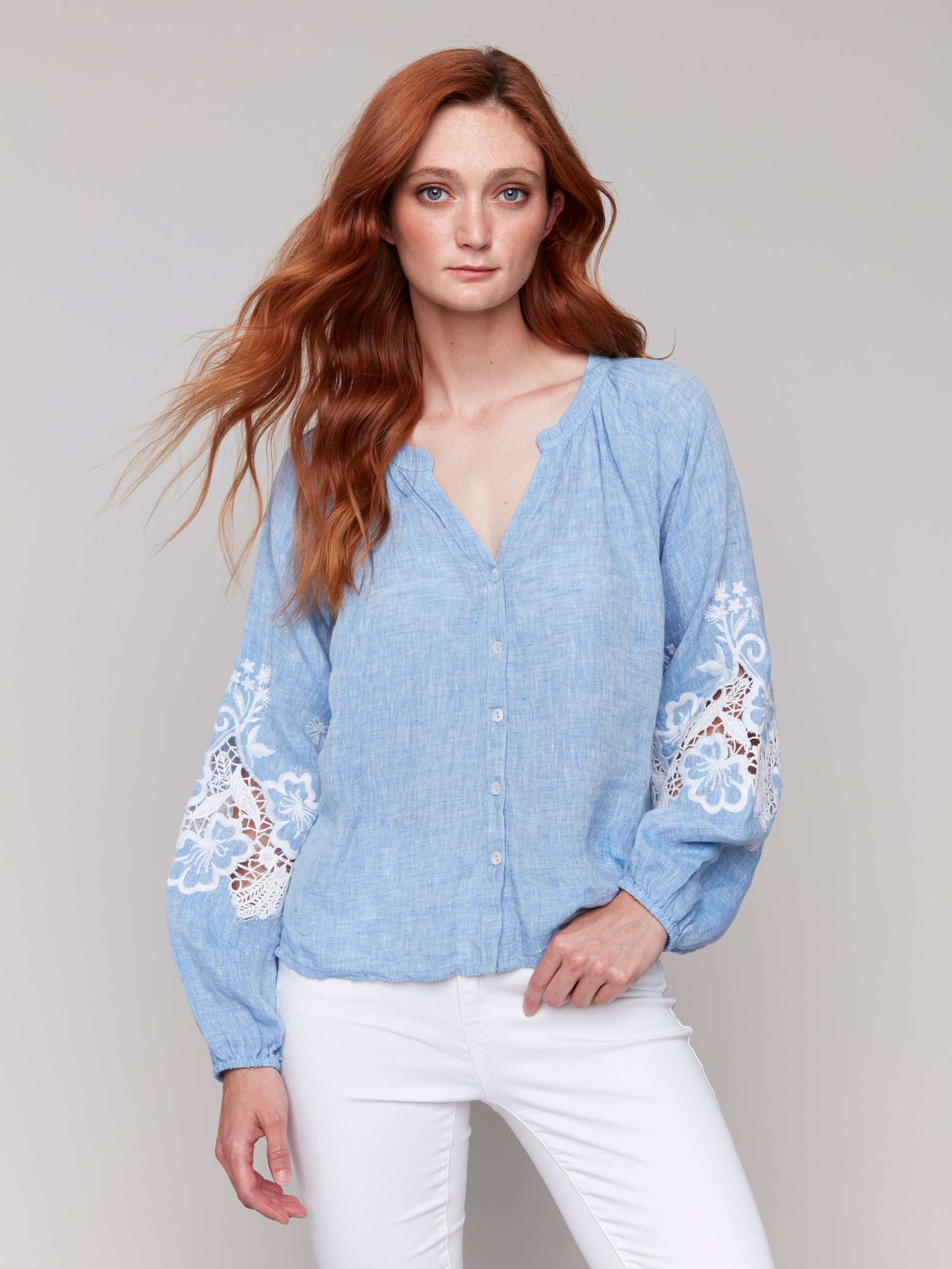 C4600E_240CBlouse_Brod_aux_Manches_CYC.jpg