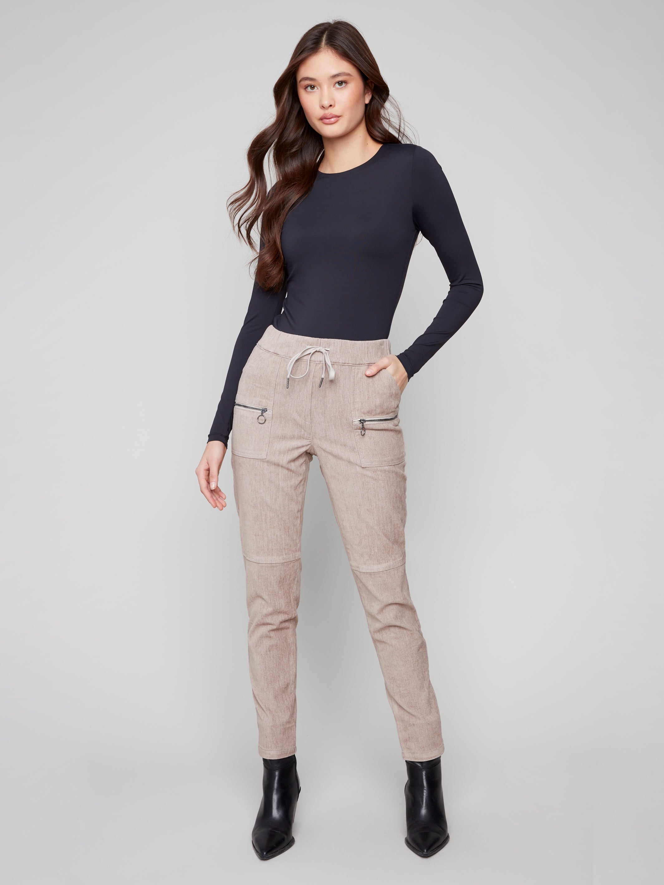 C5438RR_663B_529_1_pantalon-corduroy-fin-amande-charlie-b_taille_elastique_7c8bca40-15a2-409e-887d-5469ab6643b7.jpg