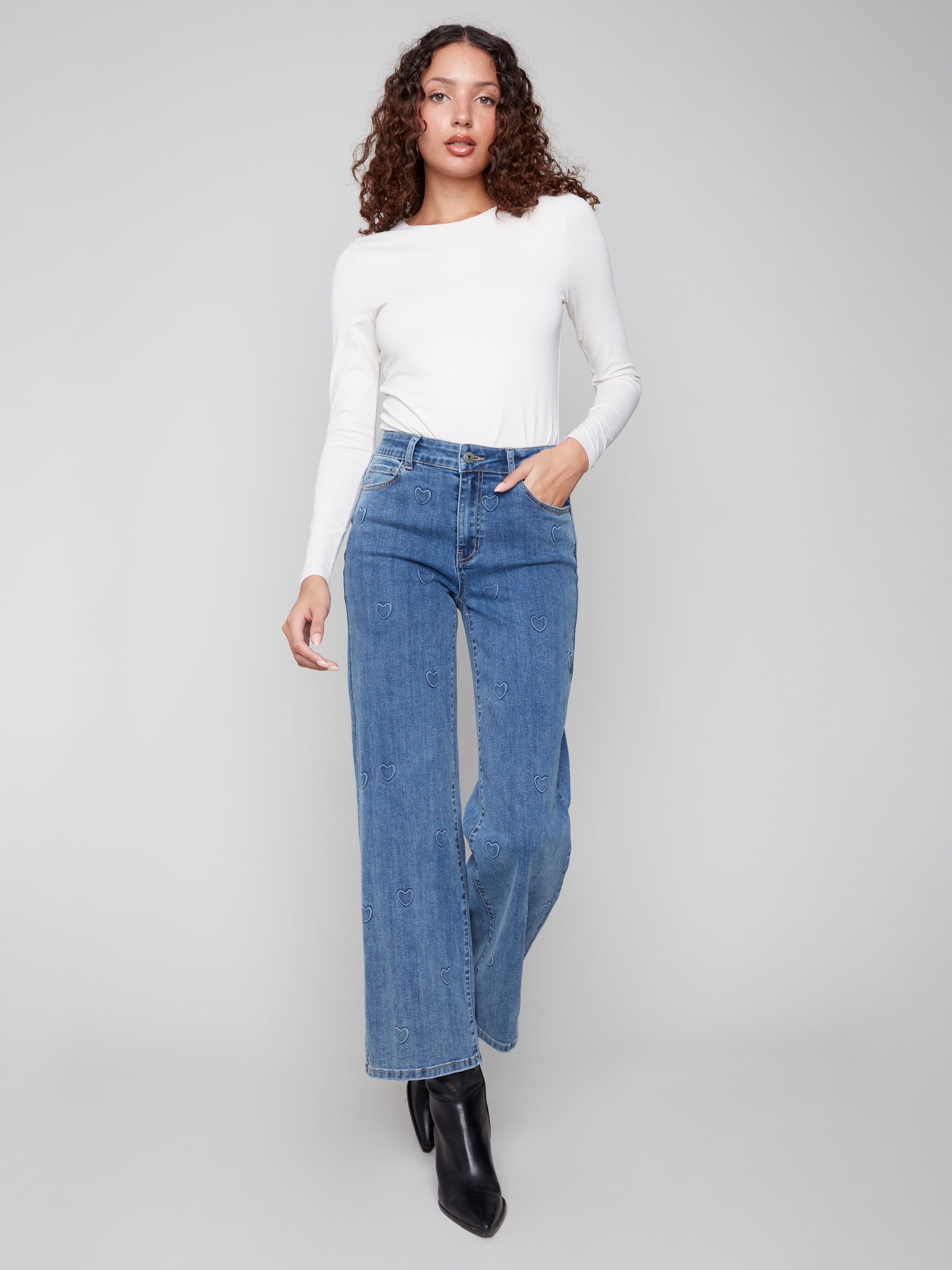 Jeans Coeurs Embossés