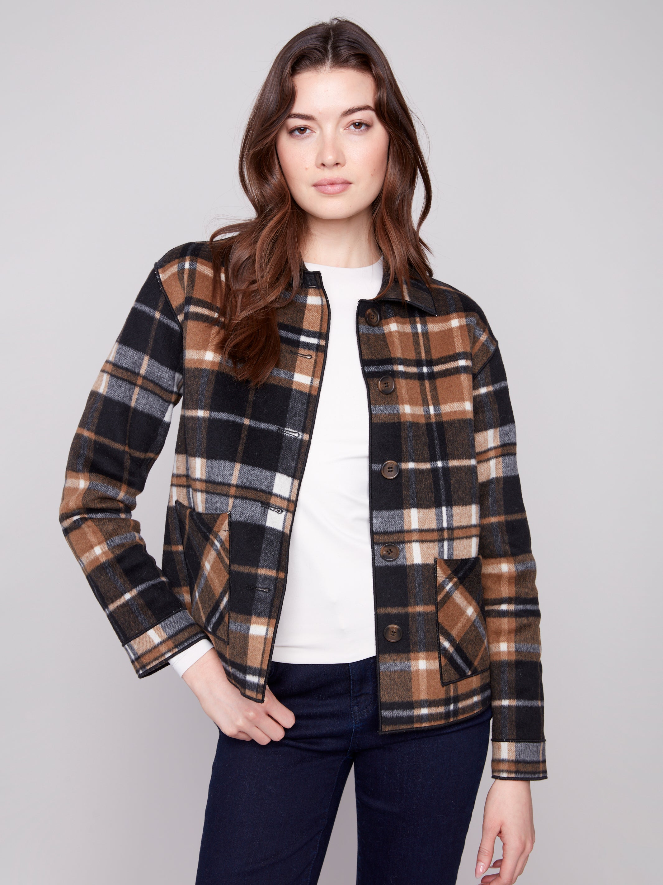 C6185Y_134B_P449_1_charlie_b_manteau_reversible_carreaux_cacao_2025_9710b44a-5be5-4f9a-ab81-49c16c201df3.jpg
