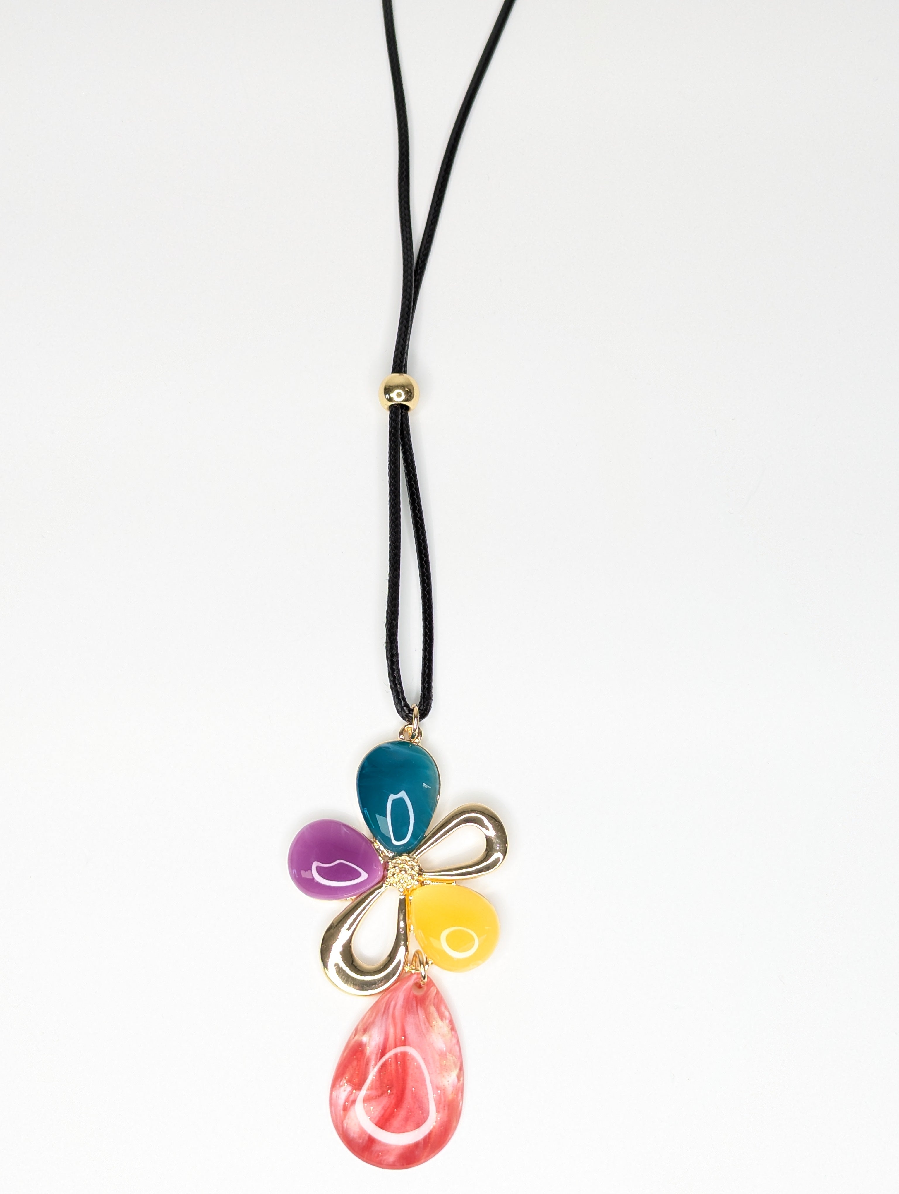 Collier_Long_Fleur_Multicolor_cordon_Noir_Les_Nana_11615_5f811631-a482-494f-aa6a-bfa6d4b5acc5.jpg
