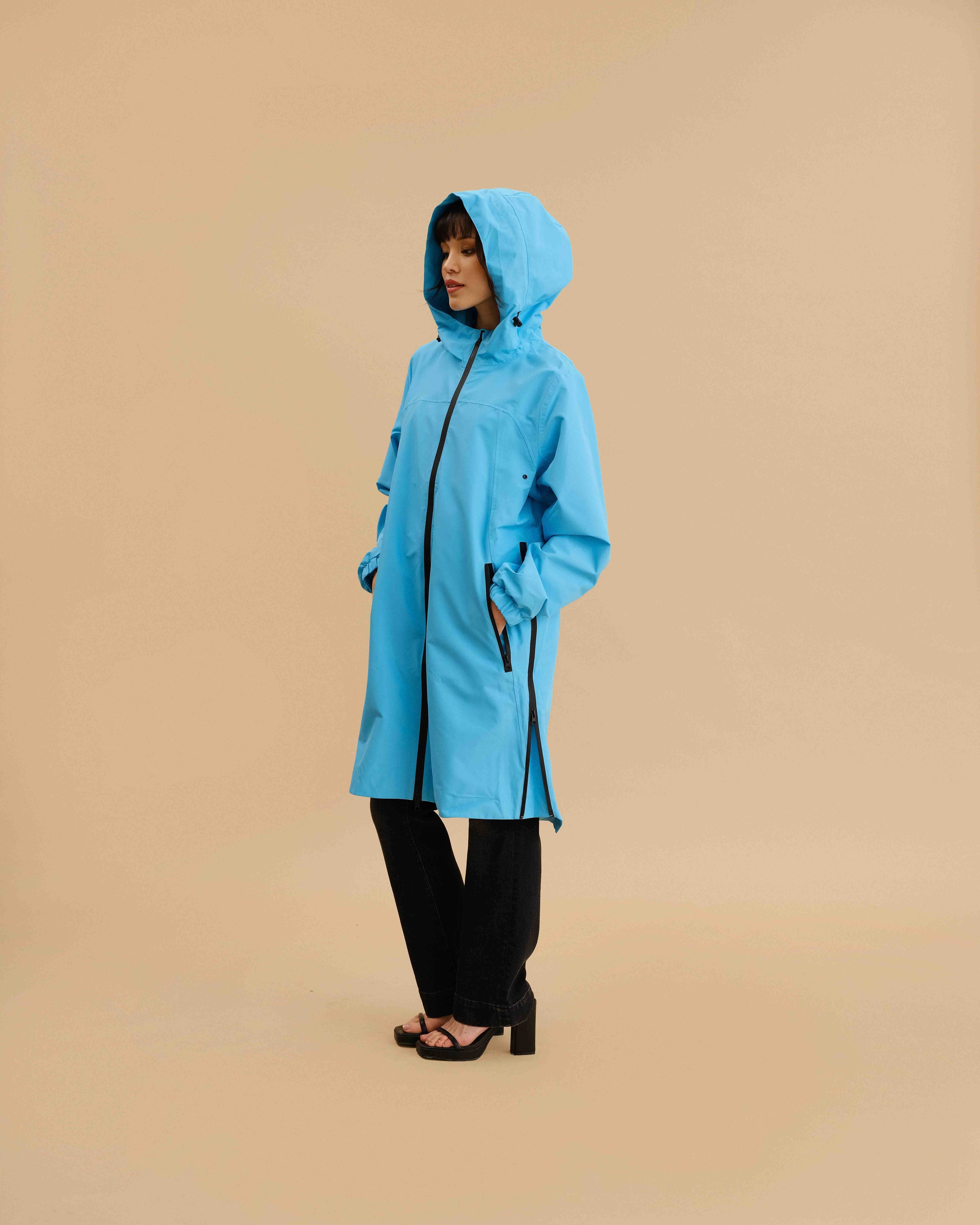 FC251552-BLUE_UMBRELLA_7_060fec95-14d0-4fd2-8d8b-c86a8572c18a.jpg