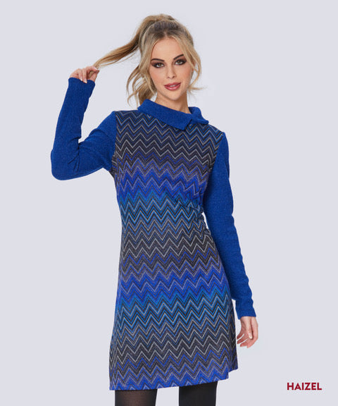 Haizel_Robe_Manches_longue_imprim_zig_zag_Bleu_lurex_col_asym_trique_Luc_Fontaine_Designer_fait_au_Qu_bec_Canada_automne_hiver_2024.jpg