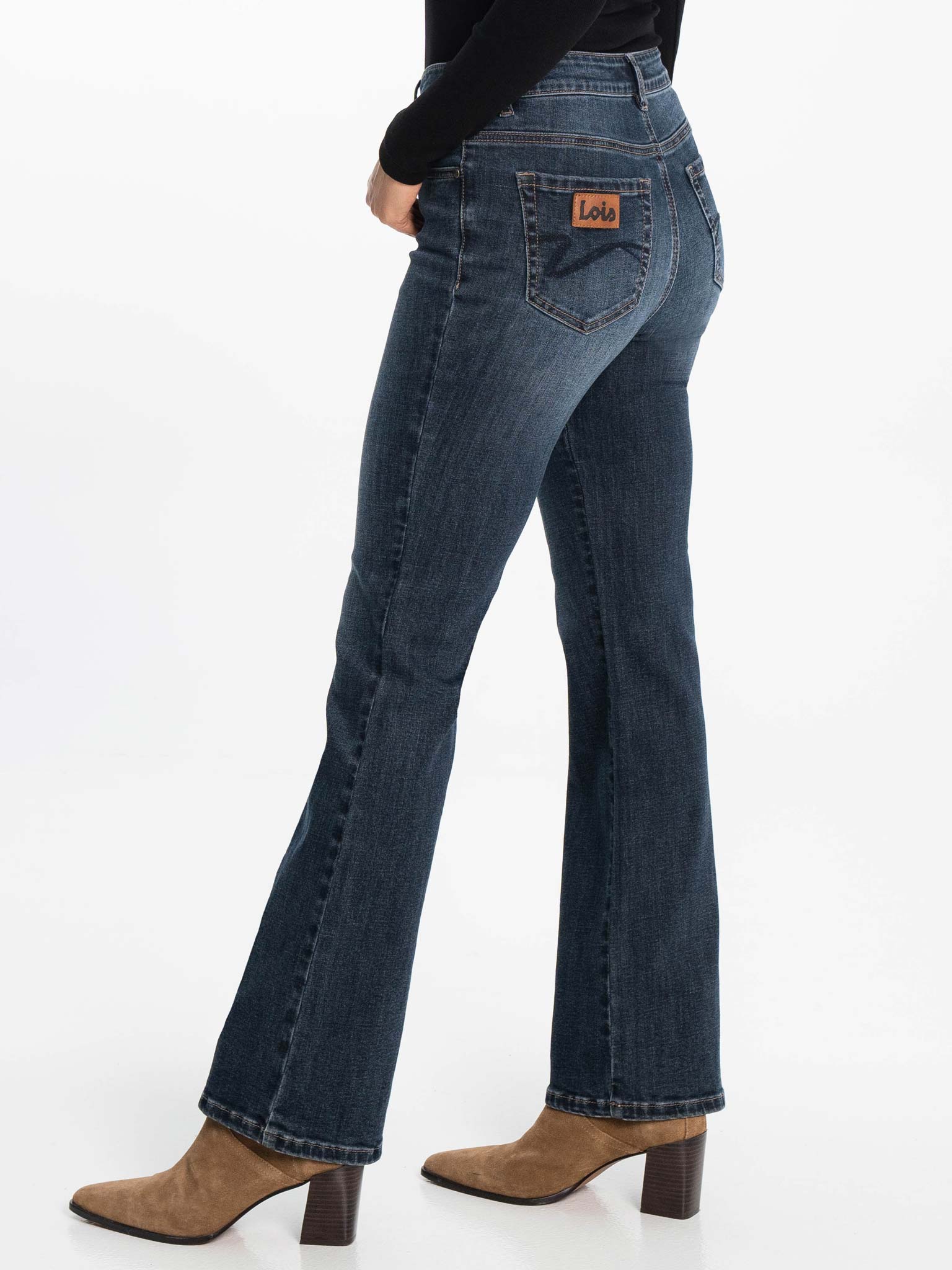 LW_ERIKABOOTCUT_2182_736215_jeans_bootcut_fermeture_eclair_zip_panneau_pour_le_ventre_retien_le_ventre_lois_automne_hiver_2024_4_22e13223-9668-44de-93eb-831a393836e0.jpg