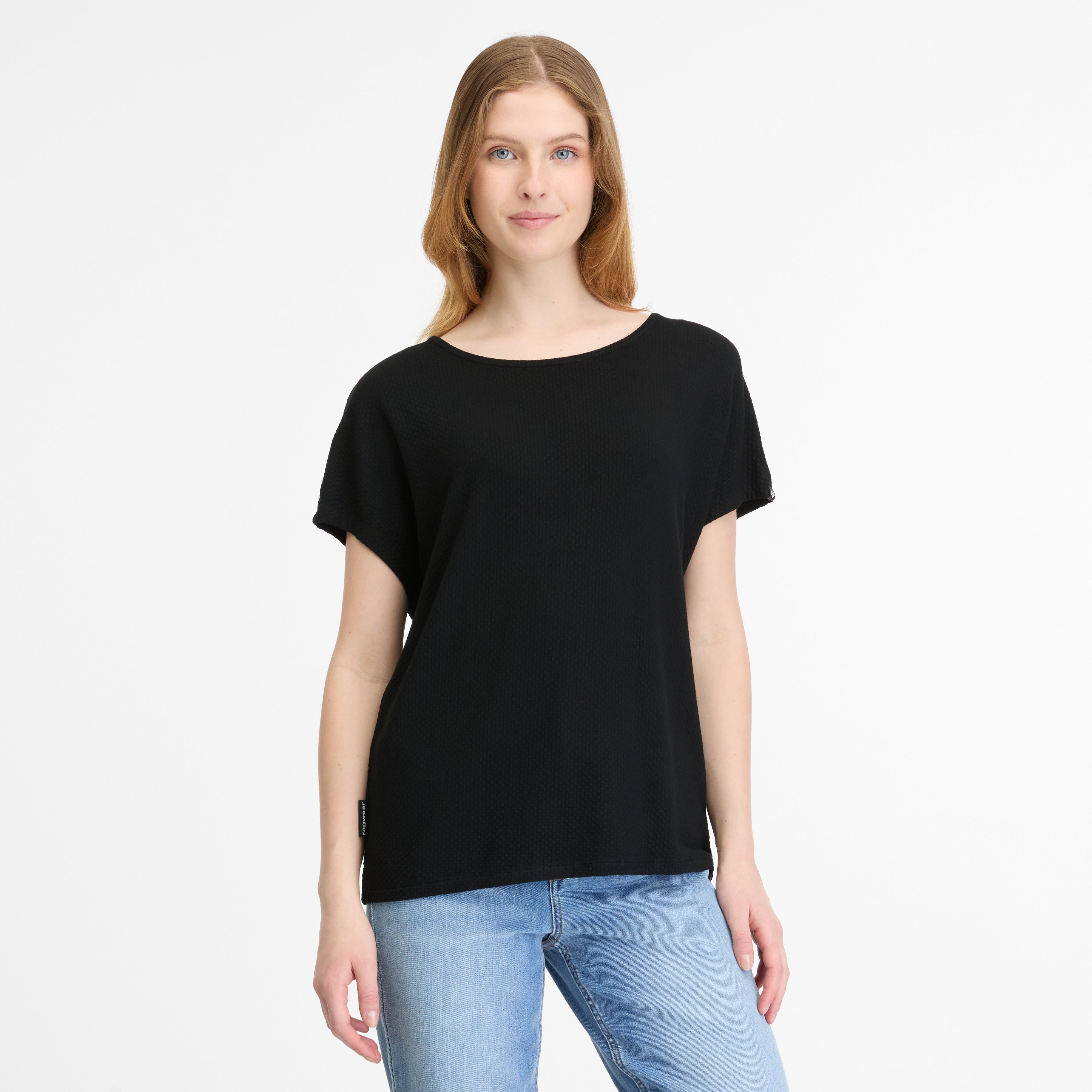 NT319WK-B_NOIR_inoah_T-Shirt.jpg