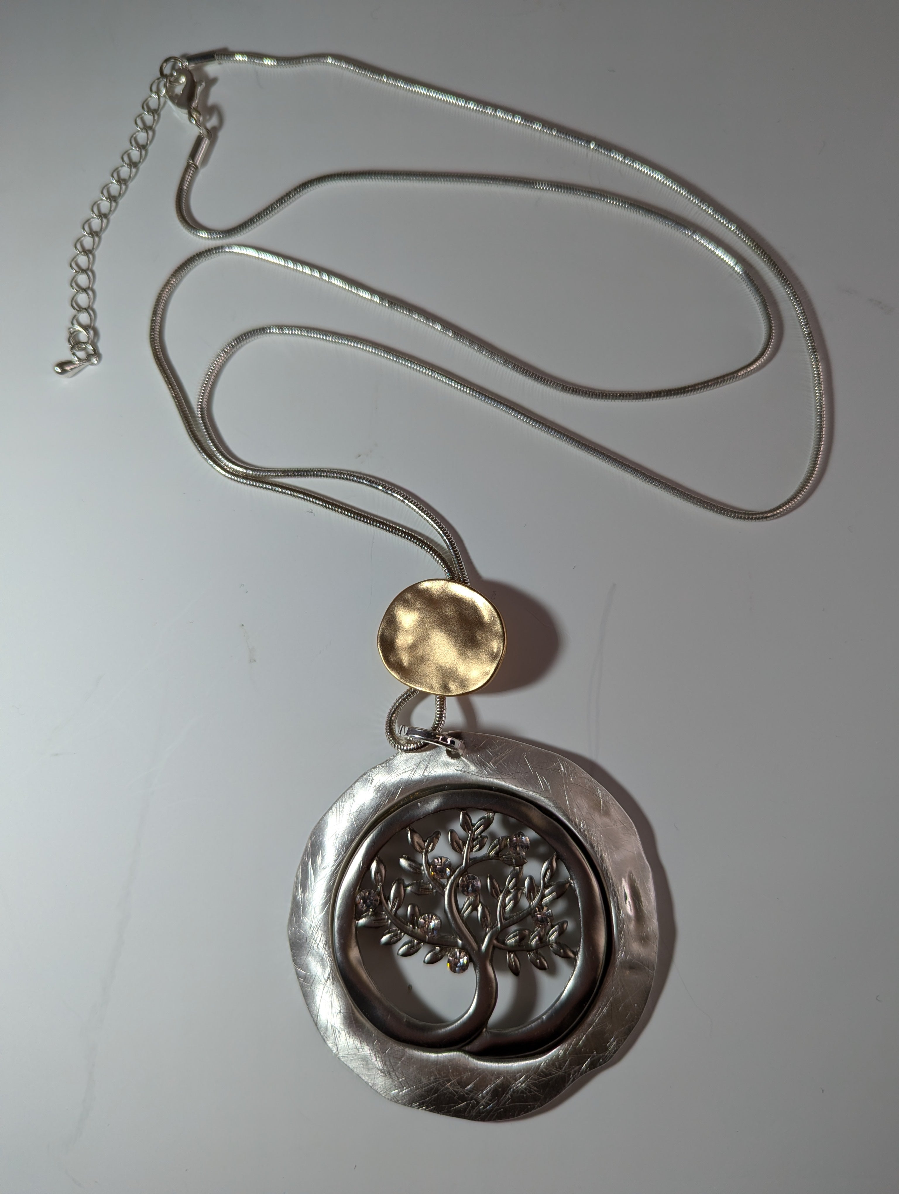 Collier Long