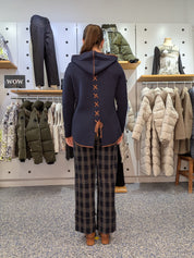 Cardigan Marine à Capuchon et Bordure Caramel
