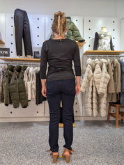 Haut en Tricot Noir à Col en V et Manches 3/4