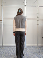 Veste Sans Manches en Tricot Torsadé