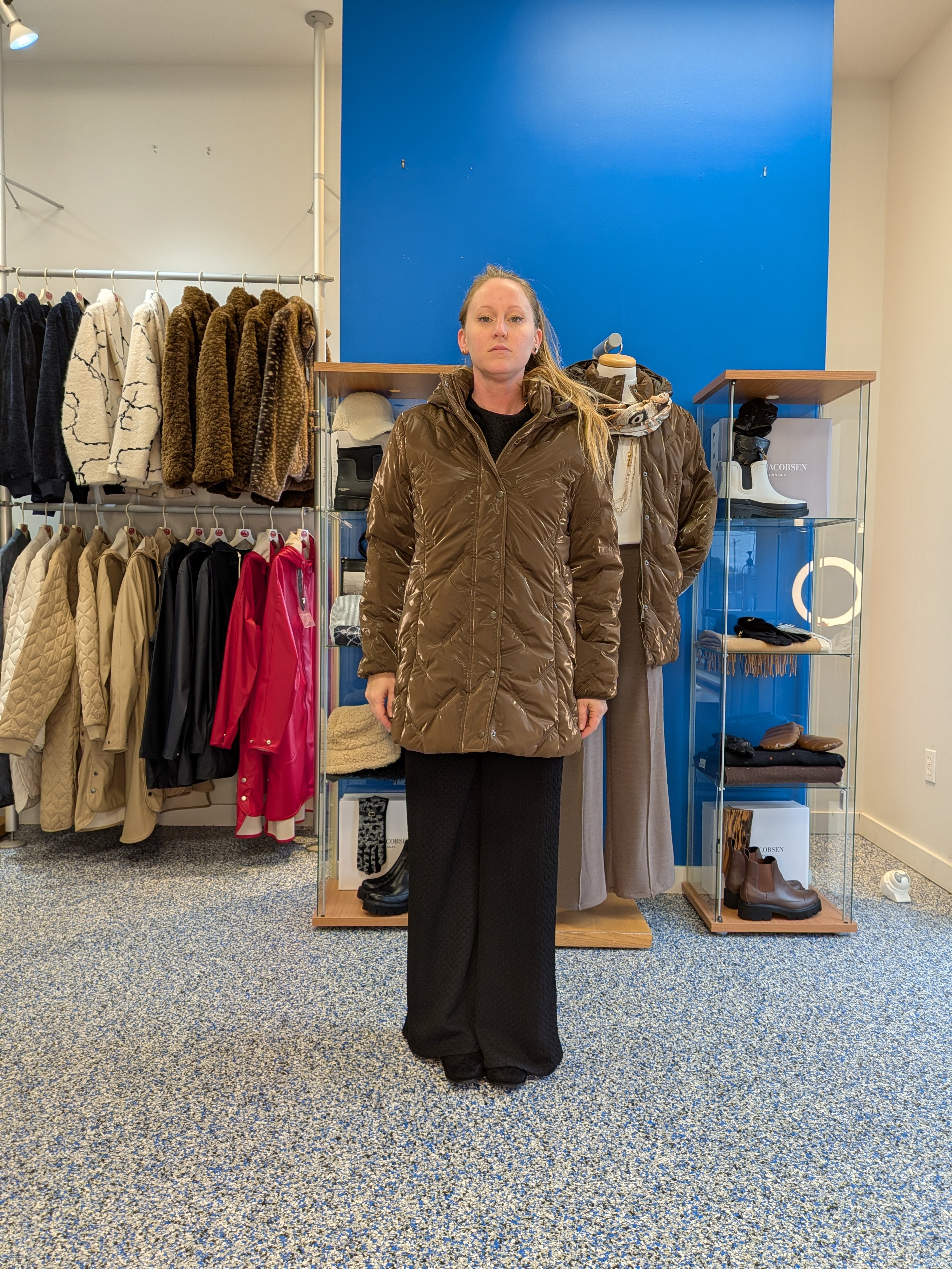 Manteau Matelassé Brillant avec Capuchon