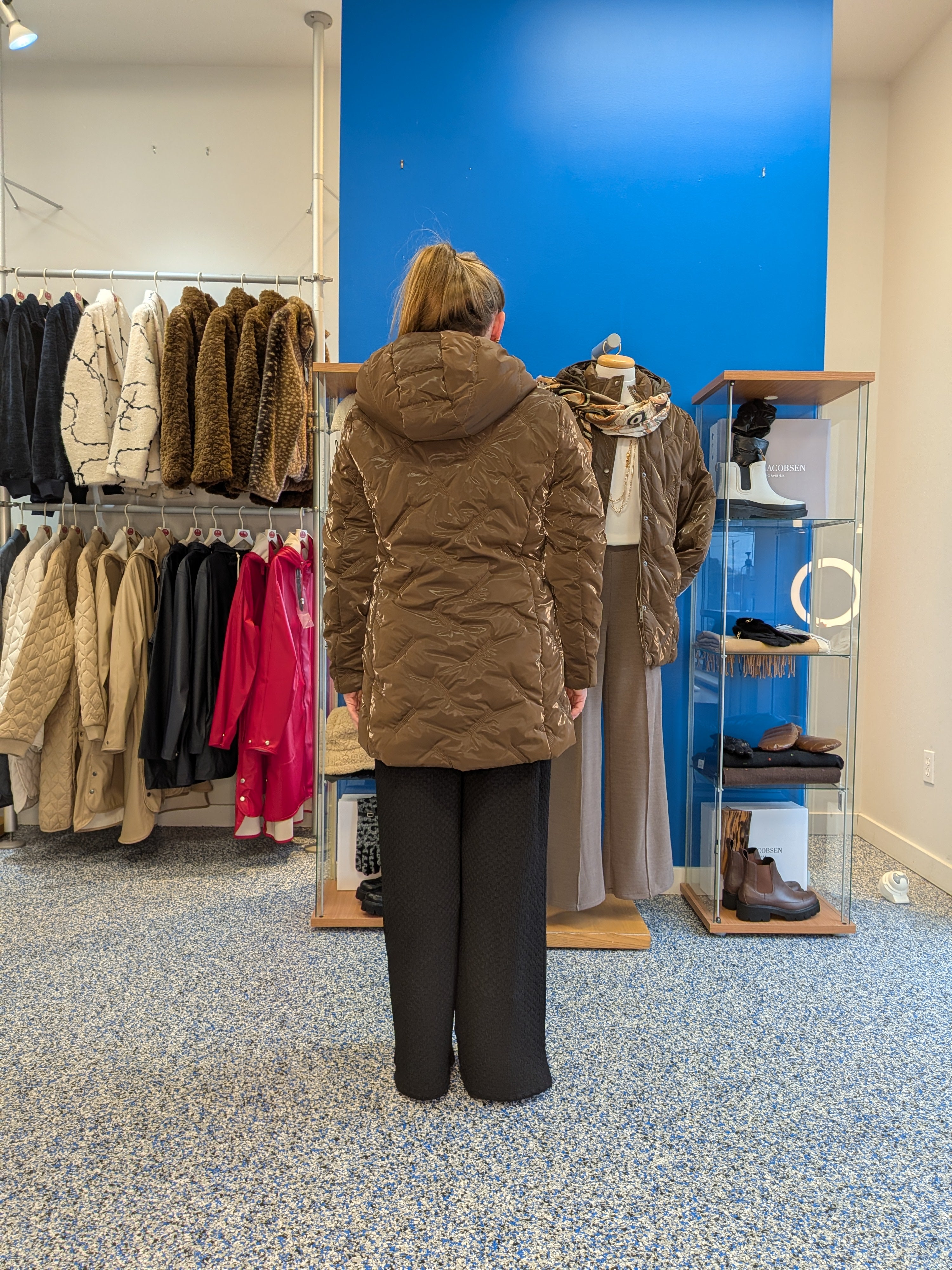 Manteau Matelassé Brillant avec Capuchon