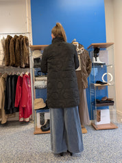 Manteau Matelassé Mi-Long à Motifs Circulaires