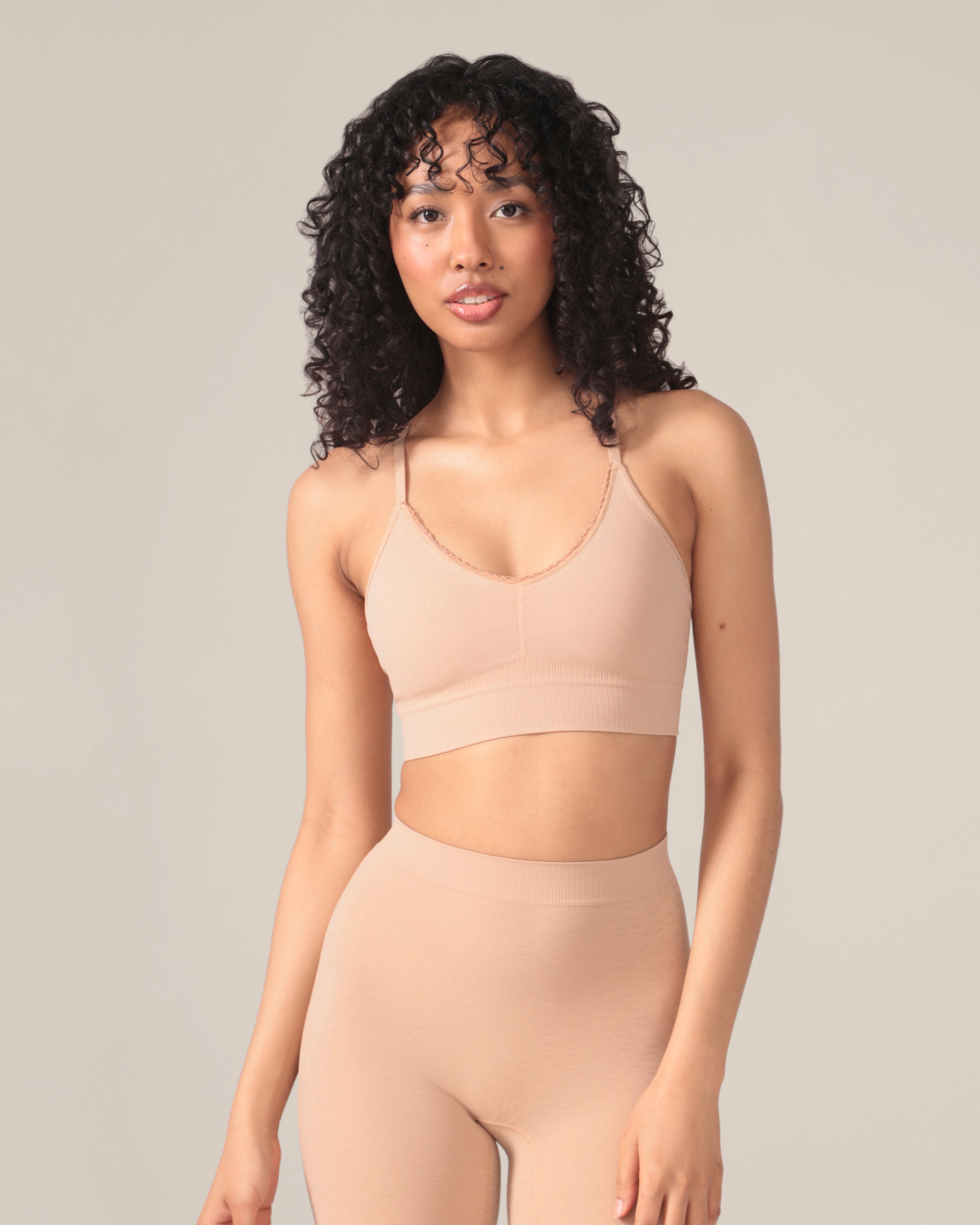 RACHEL_SoftTouchSeamlessContourBralette_Dune_Reg_2.jpg