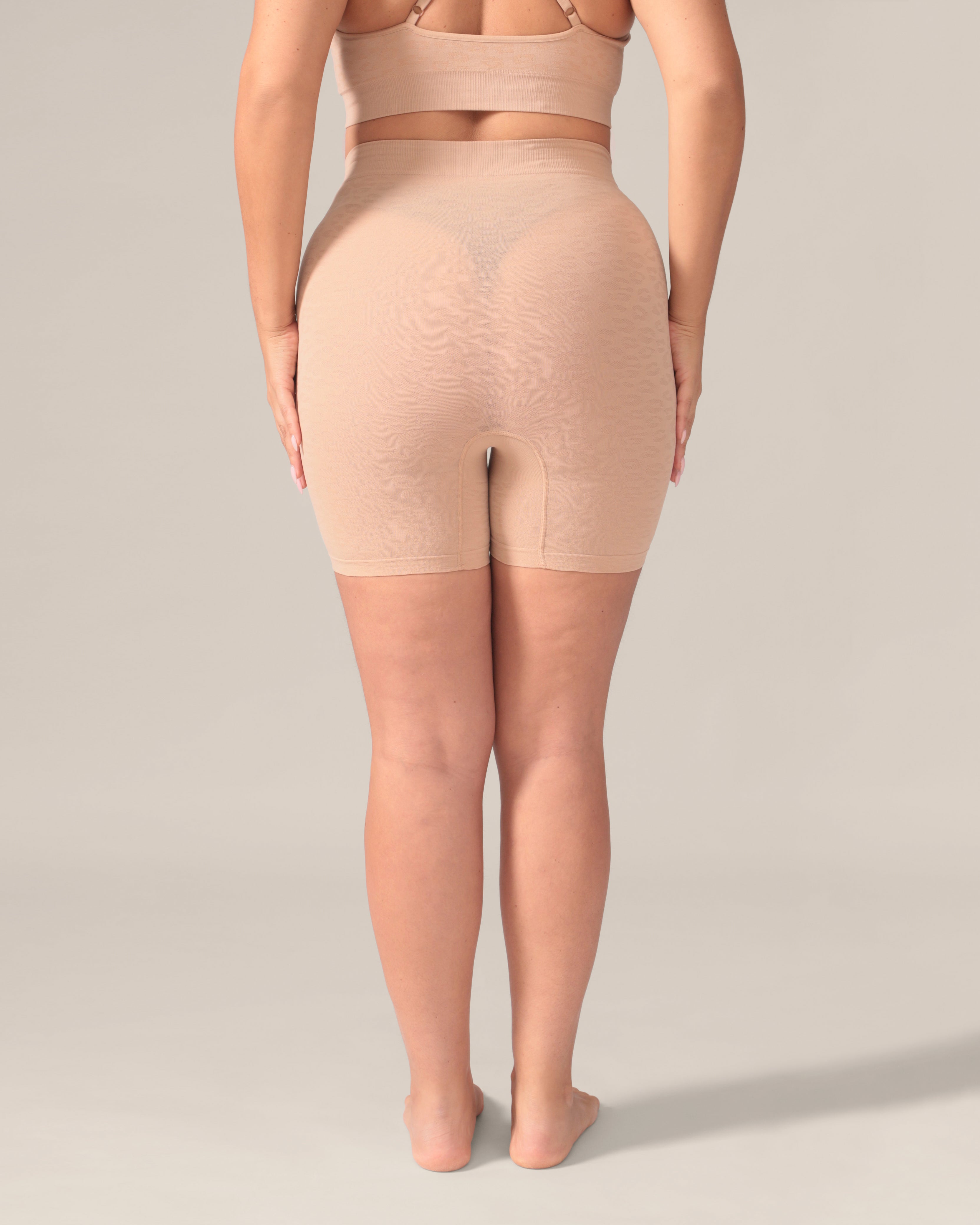 Short Sans Couture Motif Léopard