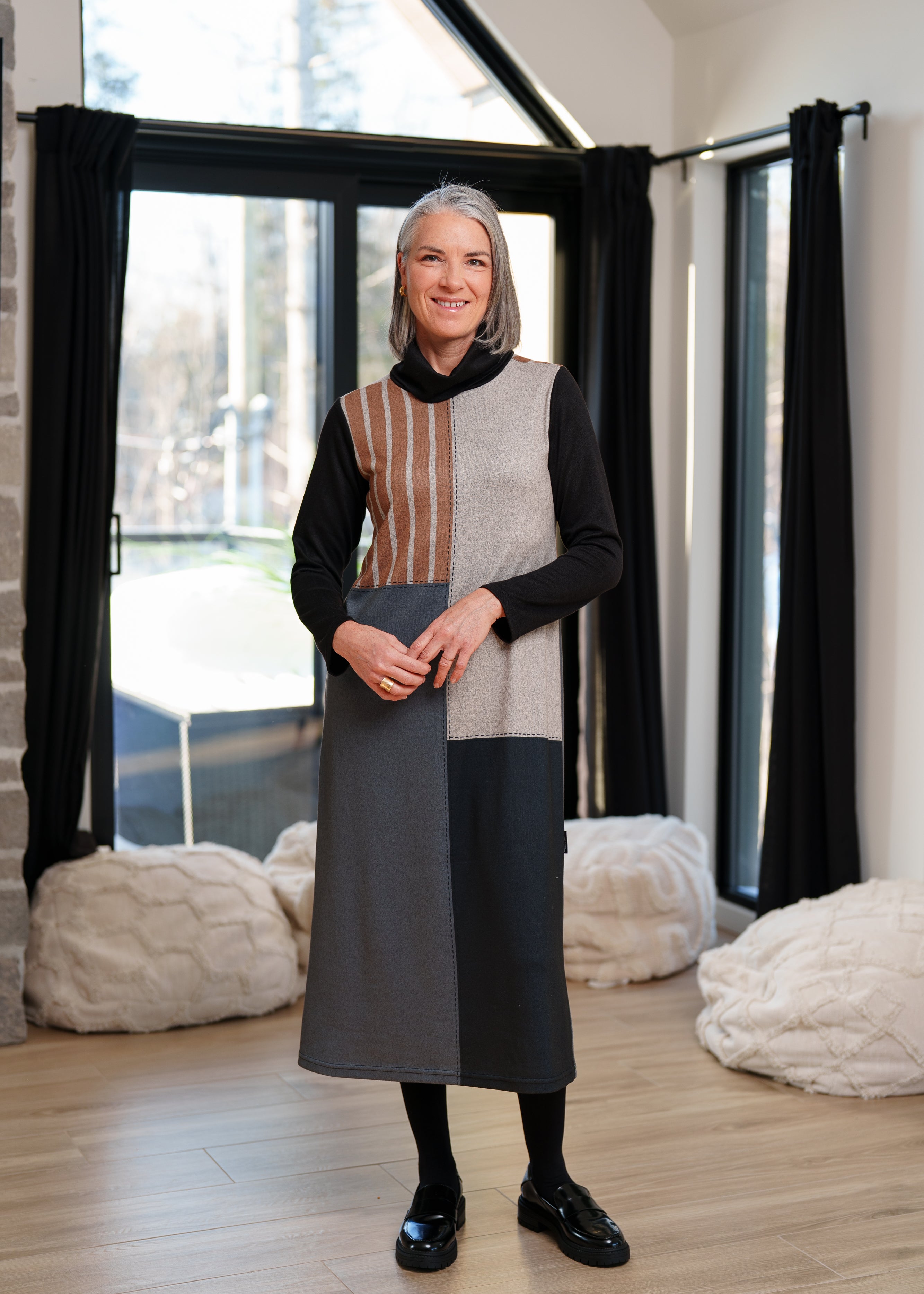 Robe_Bonaventure_noir-raye.jpg
