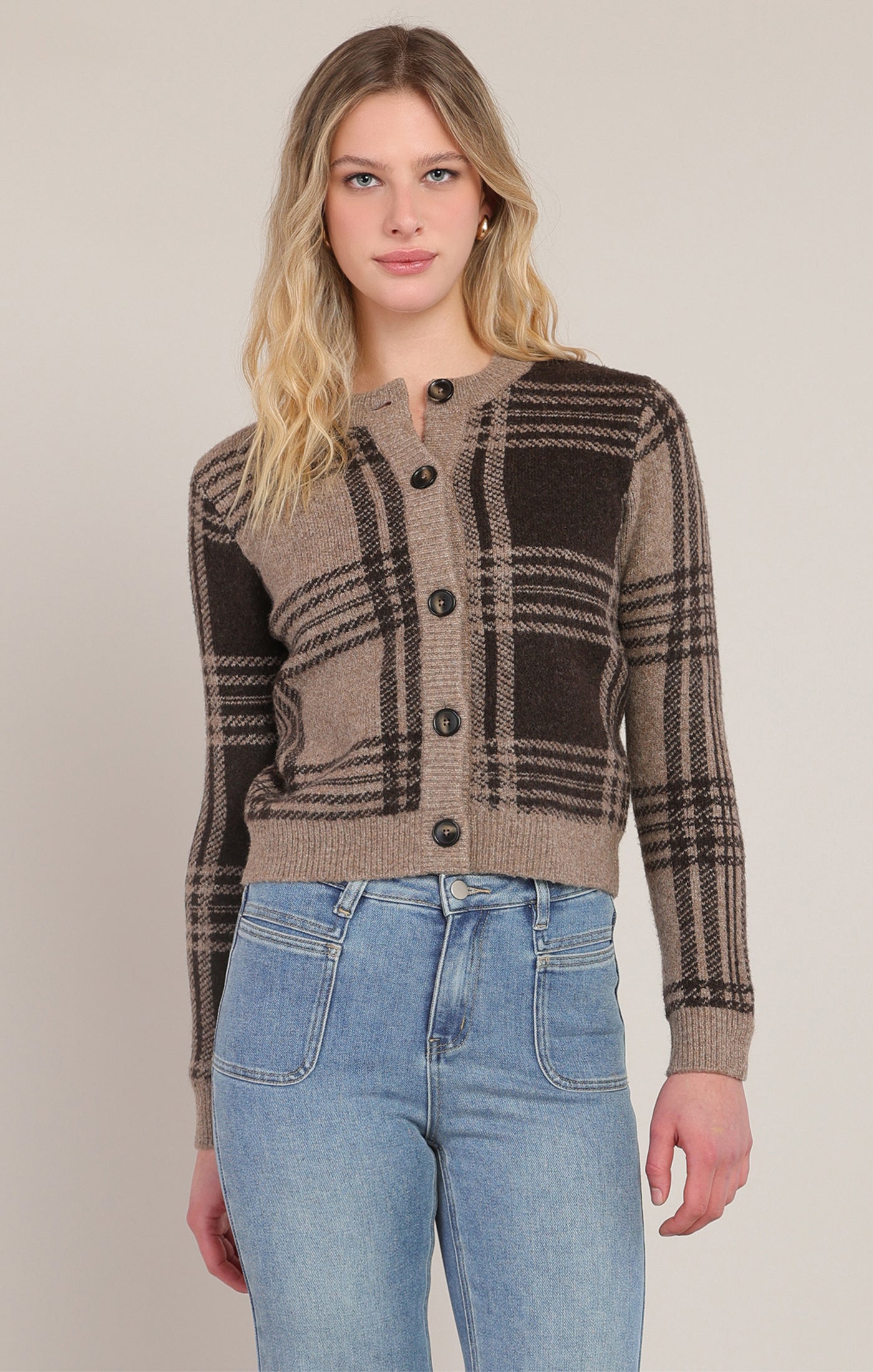 Cardigan en tricot à carreaux taupe et brun Room 34 pour femme